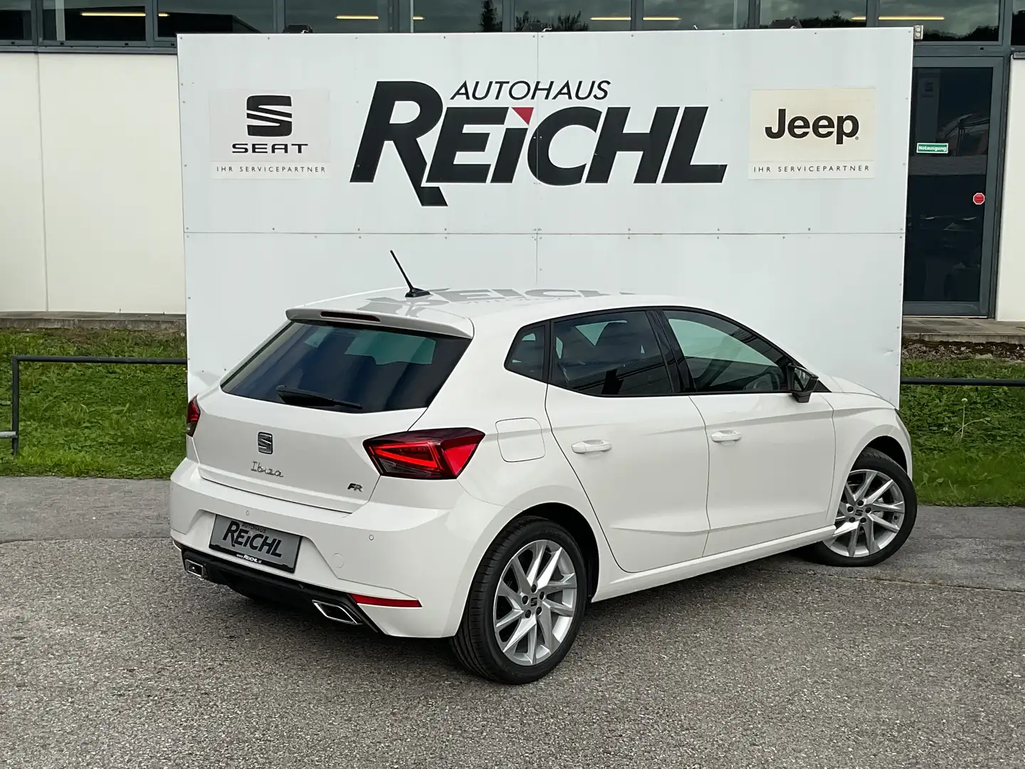 SEAT Ibiza Ibiza 1,0 TSI FR Edition FR Edition Weiß - 2