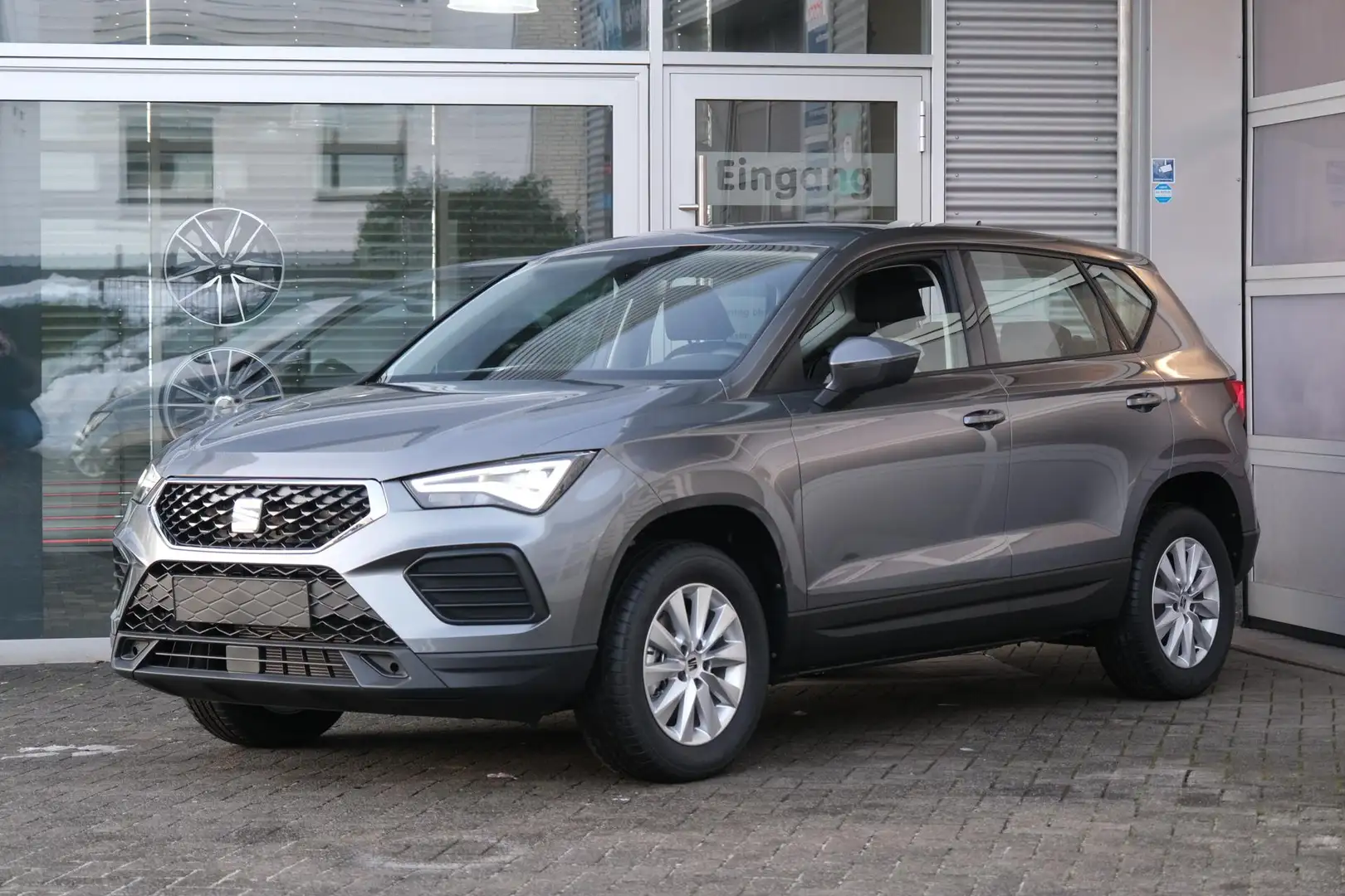 SEAT Ateca 1.0 TSI LED App-Navi PDC Sitzheizung 85 kW (116... Grau - 1