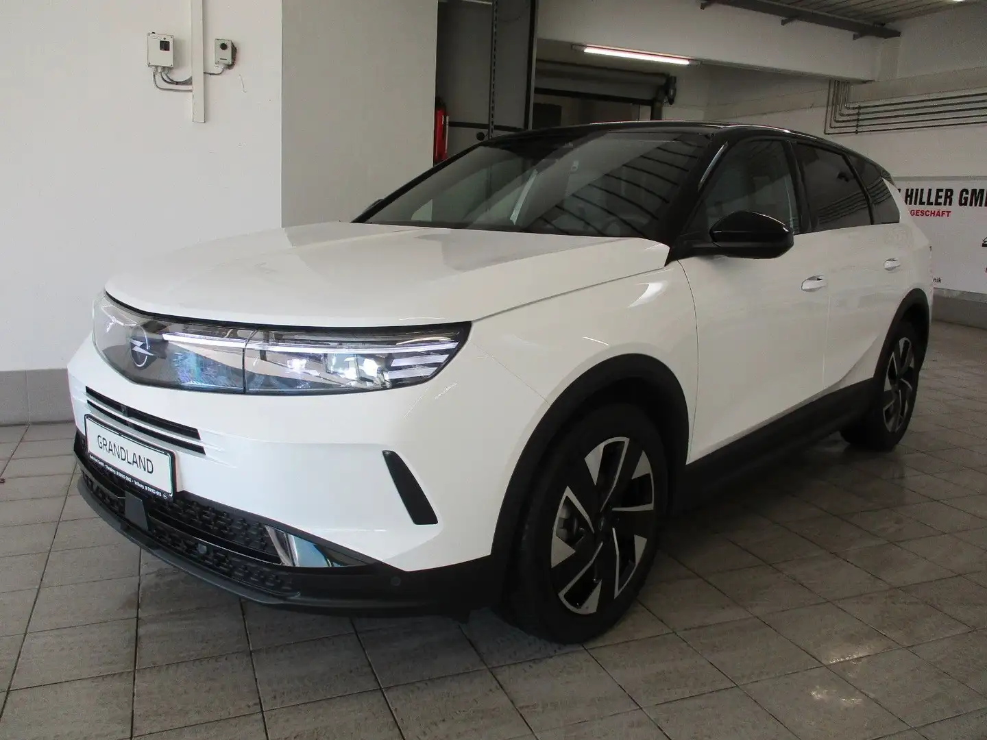 OPEL Grandland