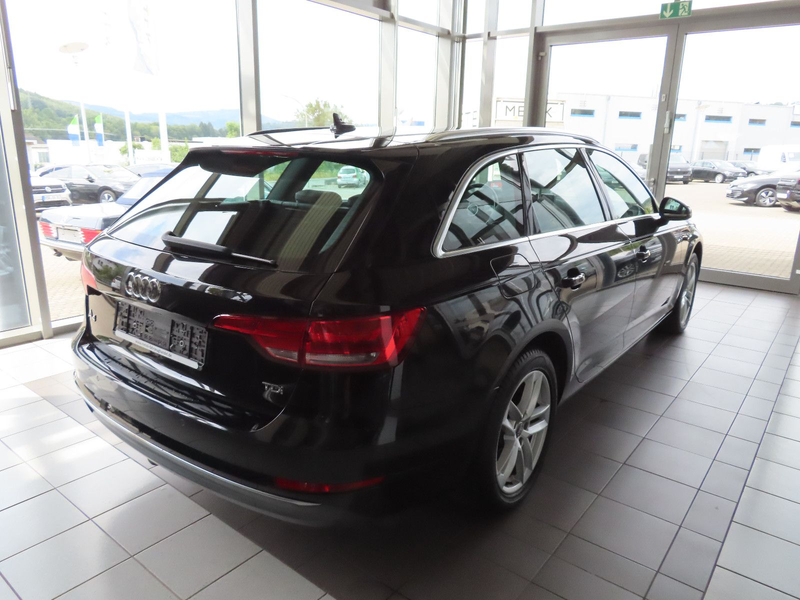 Audi A4 Avant Sport 2.0 TDI  NAVI LED AHK — photo 3