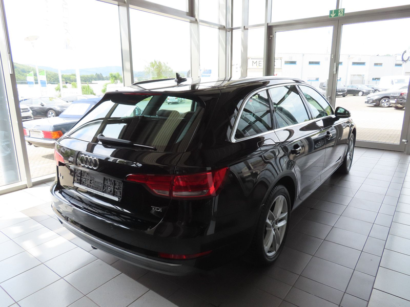 Audi A4 Avant Sport 2.0 TDI  NAVI LED AHK — photo 6