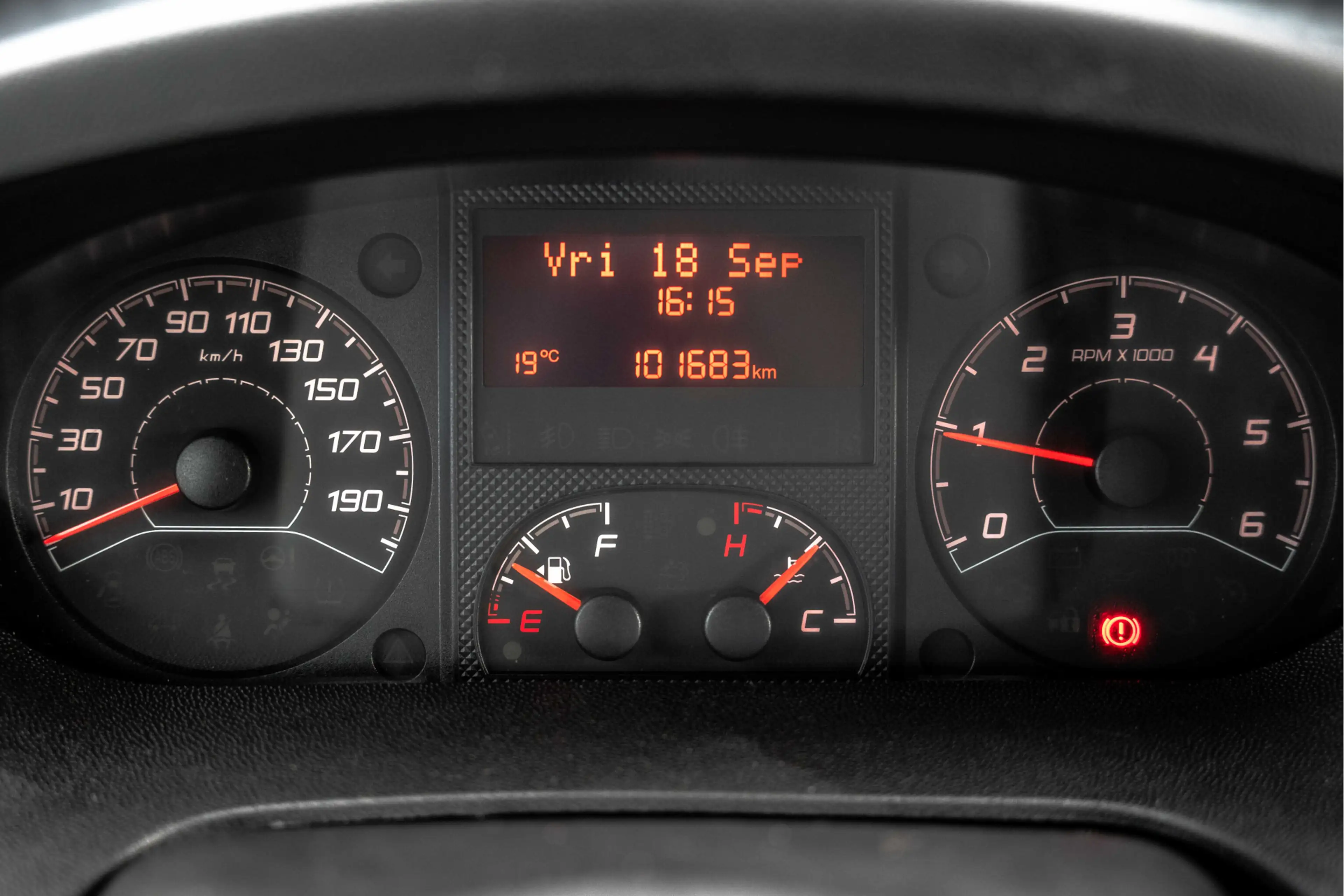 Citroen Jumper 2.2 BlueHDi 140 L2H2 | Camera | Cruise | 1e Eigena — photo 15