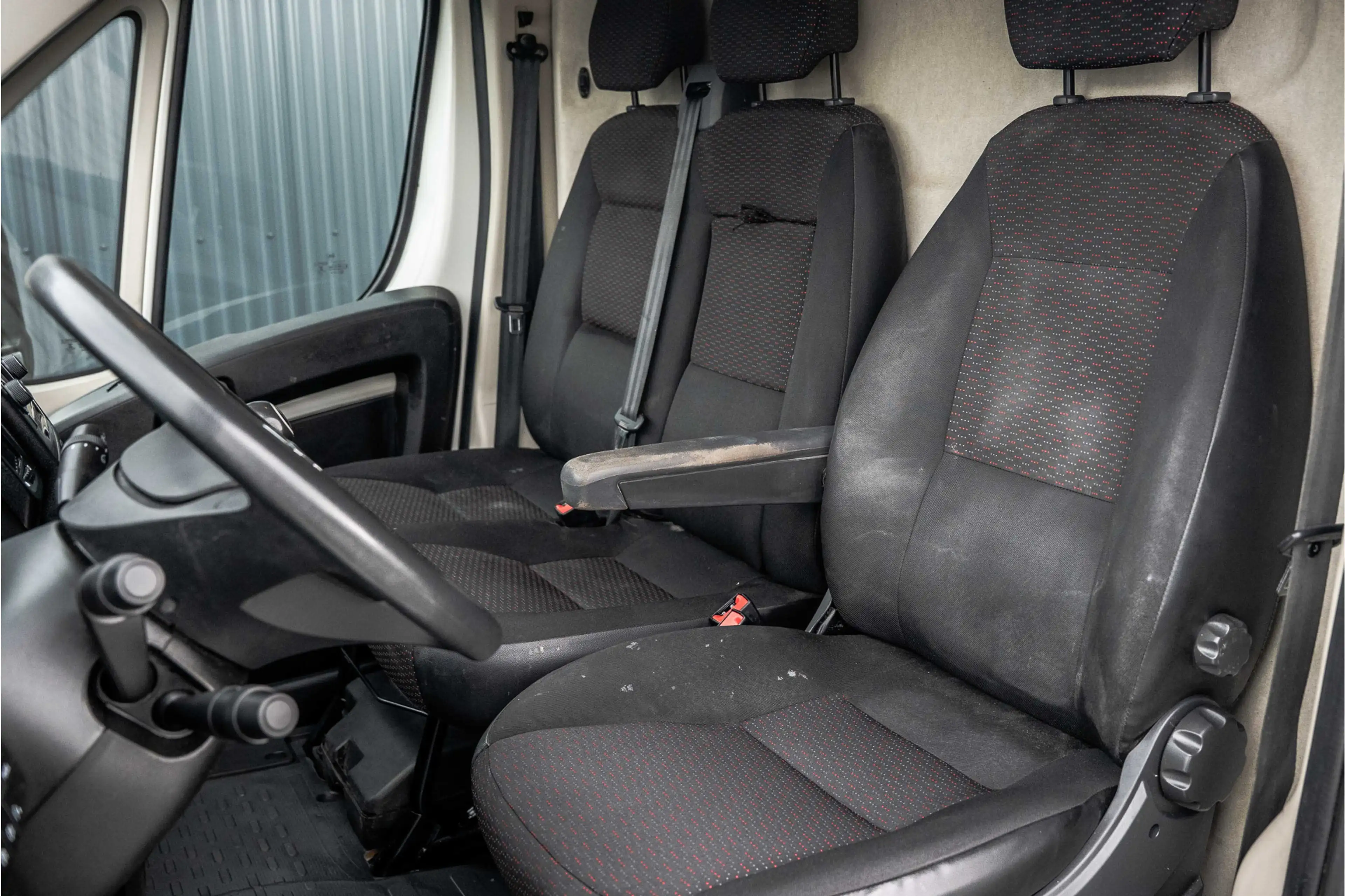 Citroen Jumper 2.2 BlueHDi 140 L2H2 | Camera | Cruise | 1e Eigena — photo 12