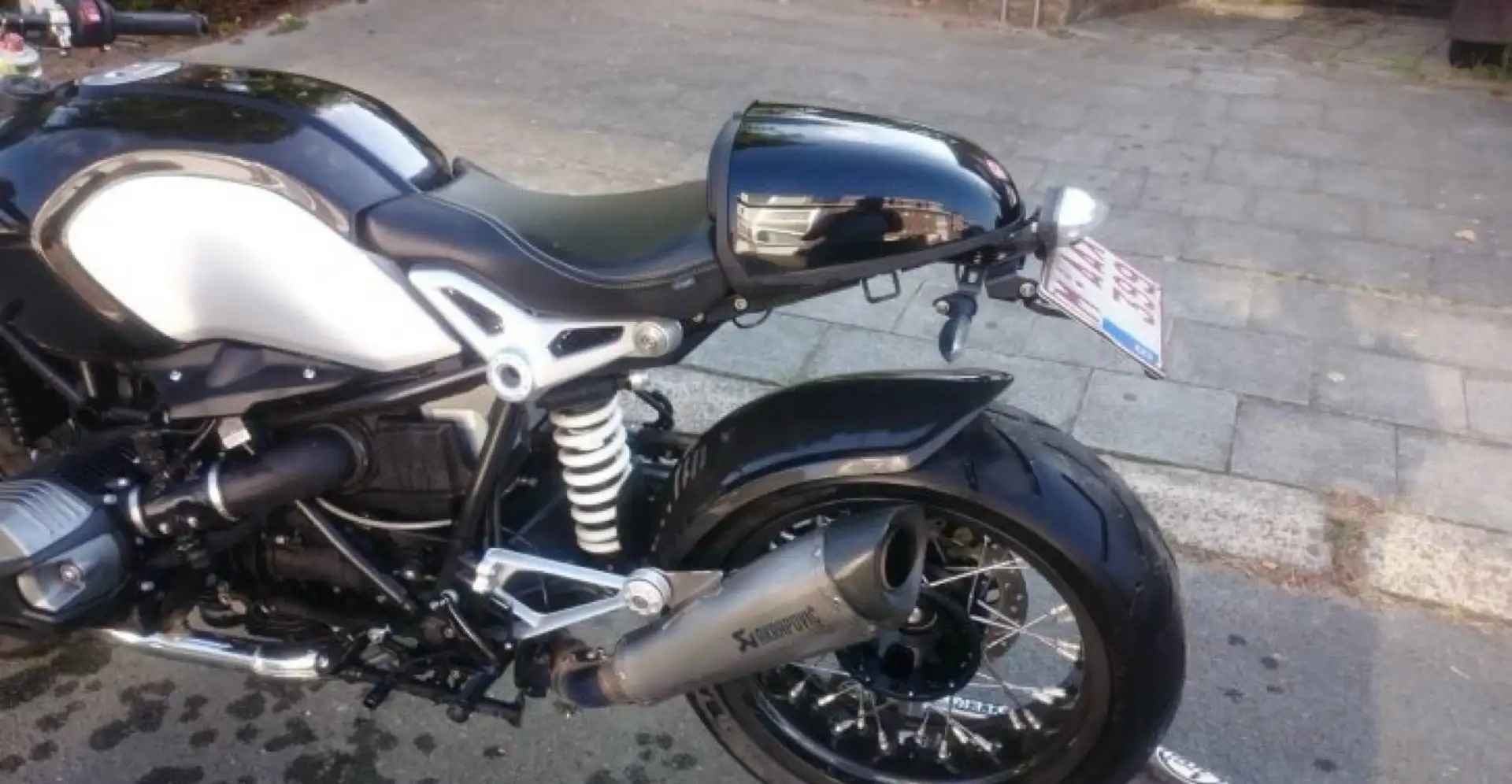 BMW R nineT freins/embrayage BERINGER - jantes ALPINA tubeless Noir - 2