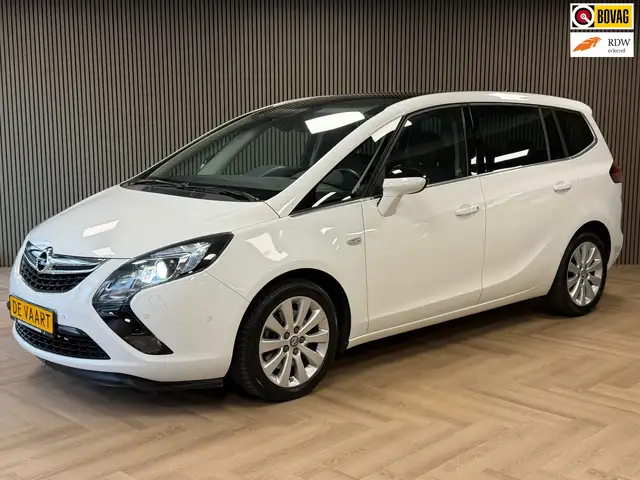 Opel Zafira Tourer 1.6 Cosmo 7 PERSOONS AIRCO CAMERA CRUISE PANORAMAD