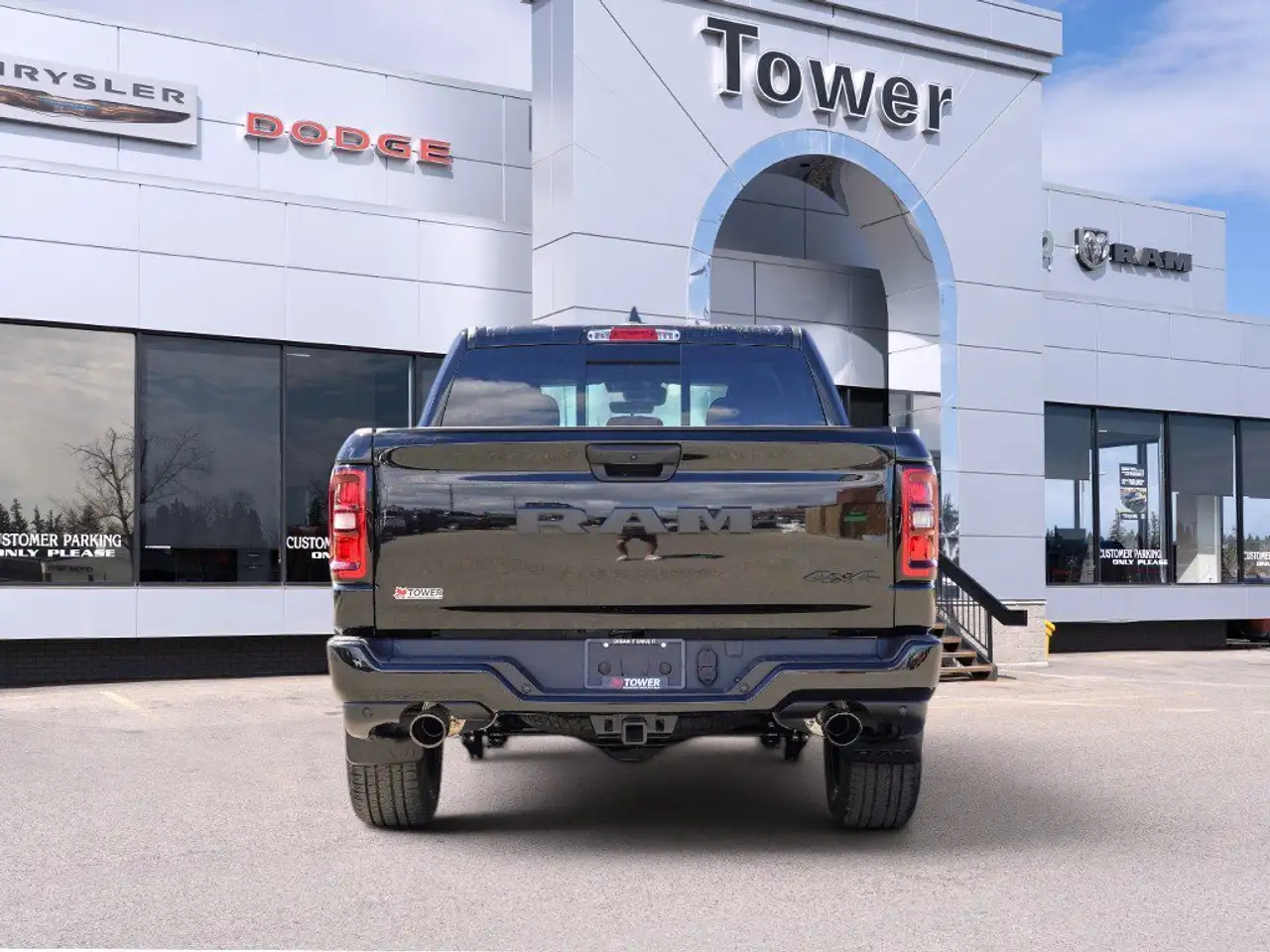 RAM 1500 снимка RAM 1500