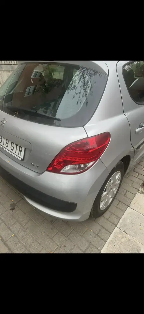 Peugeot 207 SW 1.6HDI Confort - 2