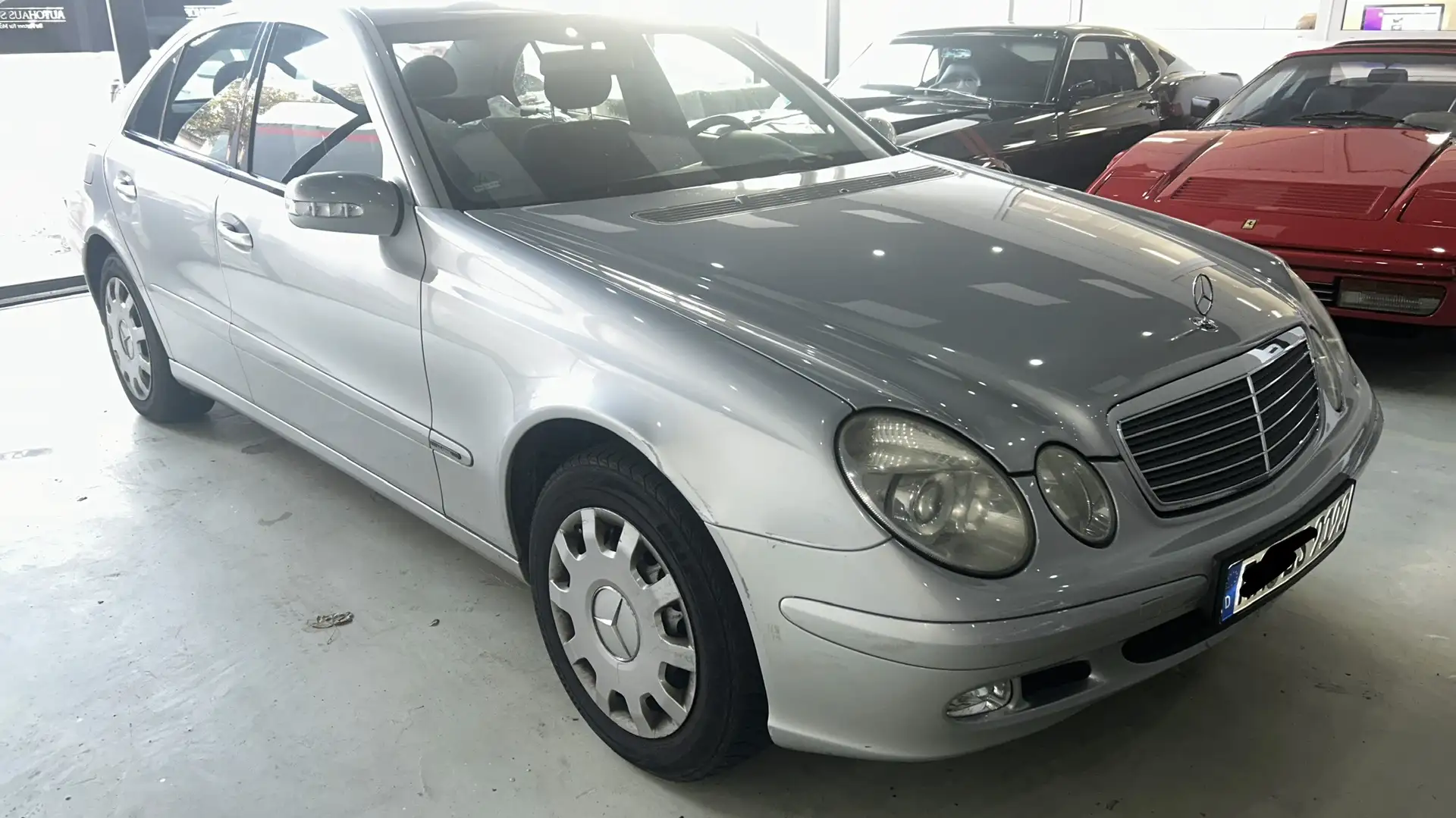 Mercedes-Benz E 220 E 220 CDI ,Automatik Grau - 1