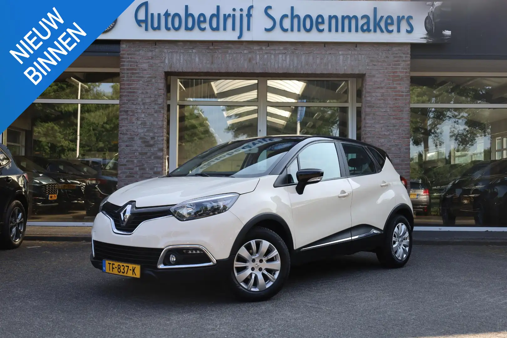 Renault Captur 0.9 TCe Expression TREKHAAK CRUISE NAVI AIRCO NAVI Wit - 1