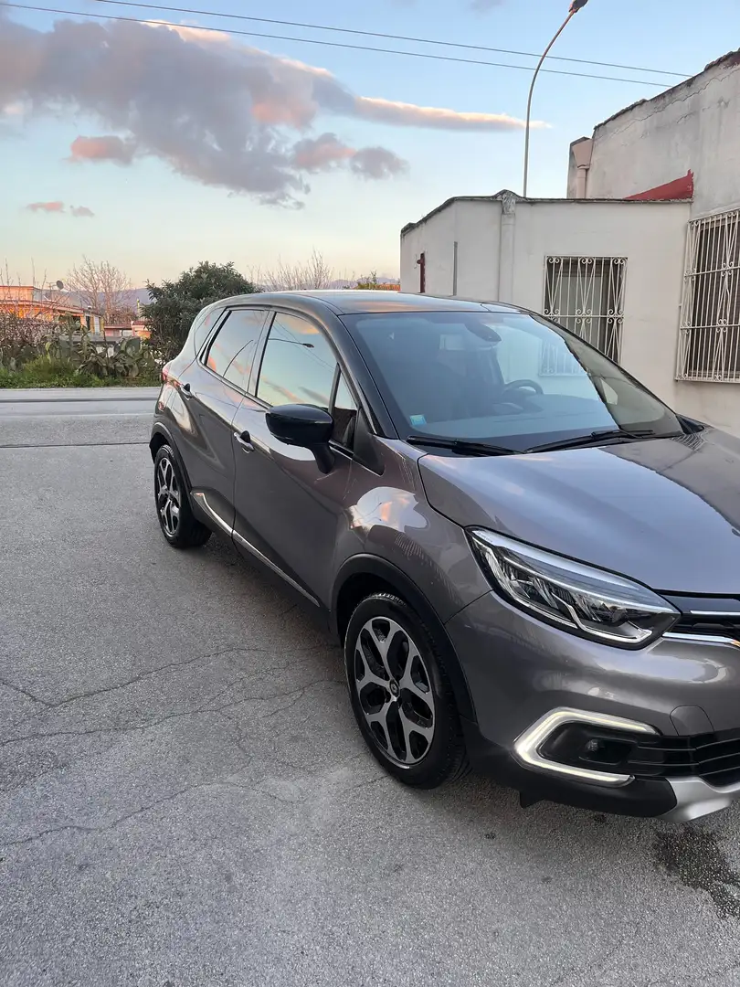 Renault Captur 1.5 DCI SPORT EDITION 2 90CV 2019 Grigio - 2