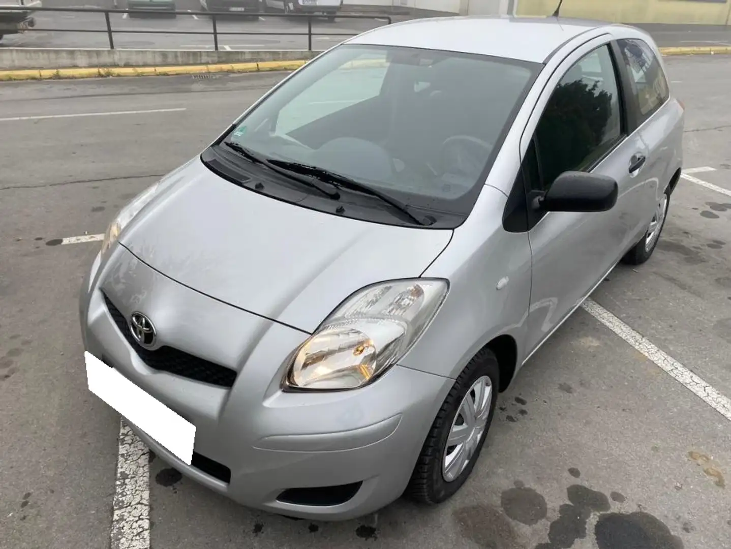 Toyota Yaris Yaris 1.3iLinea Luna GPS 2009 - 2