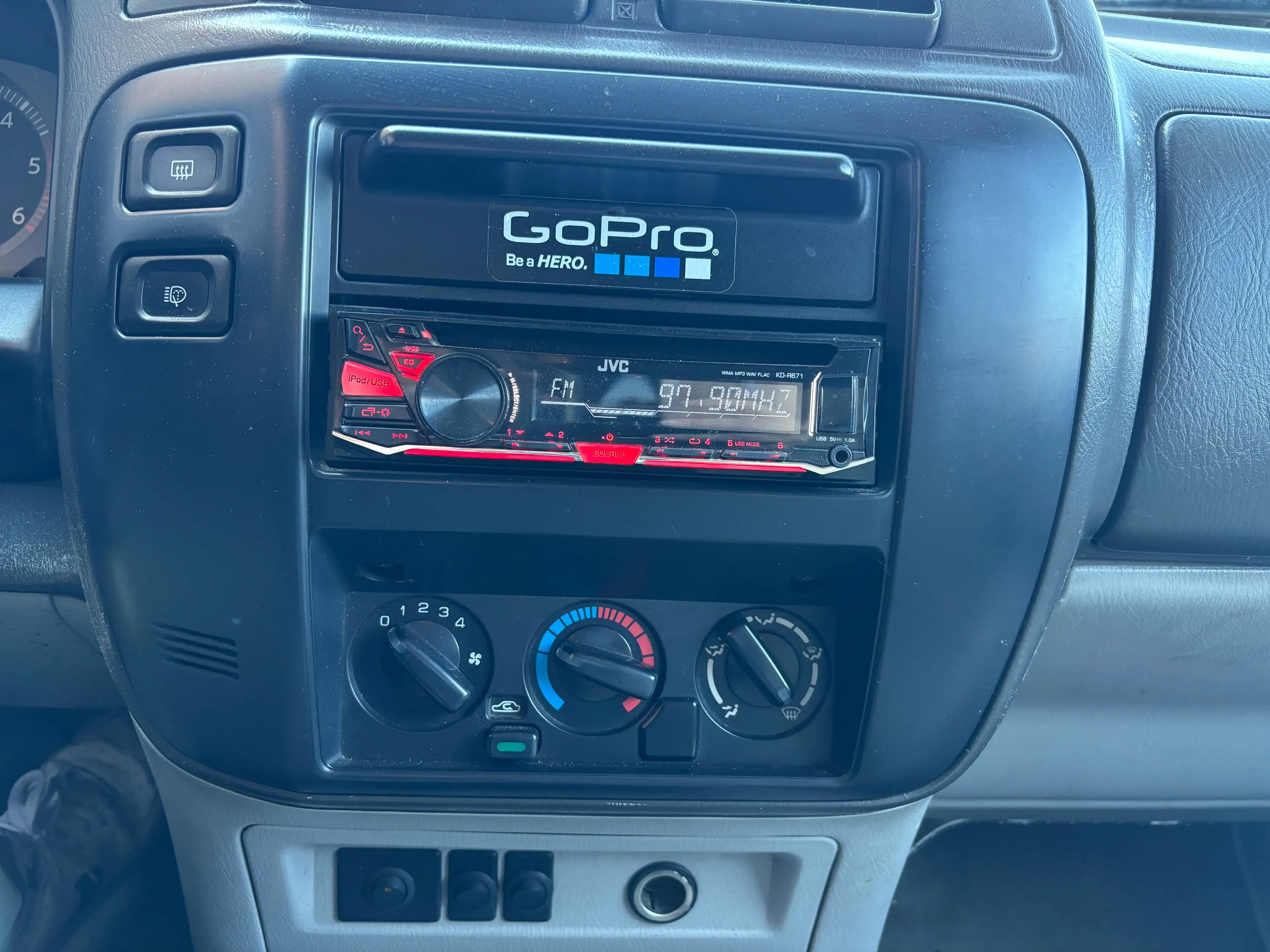 Nissan Patrol 3.0 DDTi no airco! — photo 12
