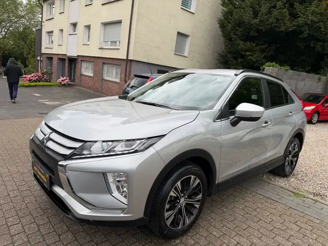 Mitsubishi Eclipse Cross *TÜV NEU*1 HAND*WIE NEU*TOP AUTO*