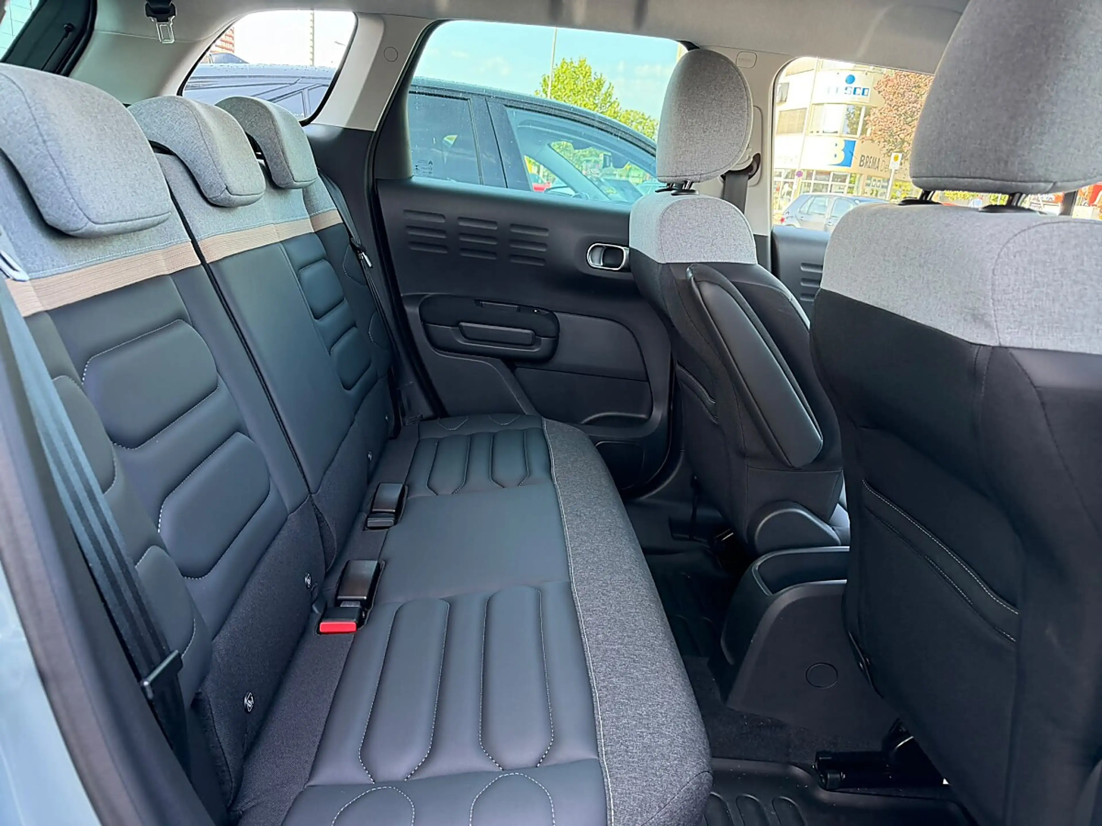 Citroen C3 Aircross BlueHDi 110 S&S 6-Gang-Manuell Feel Pack (G2987) — photo 5