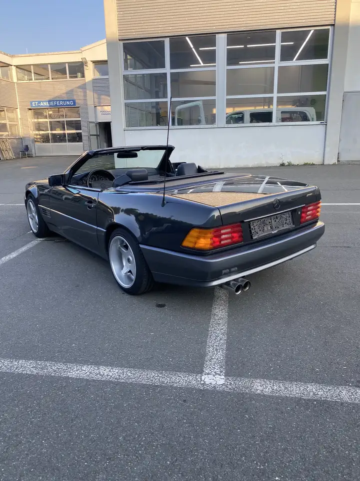 Mercedes-Benz SL 300 Roadster, foto 6