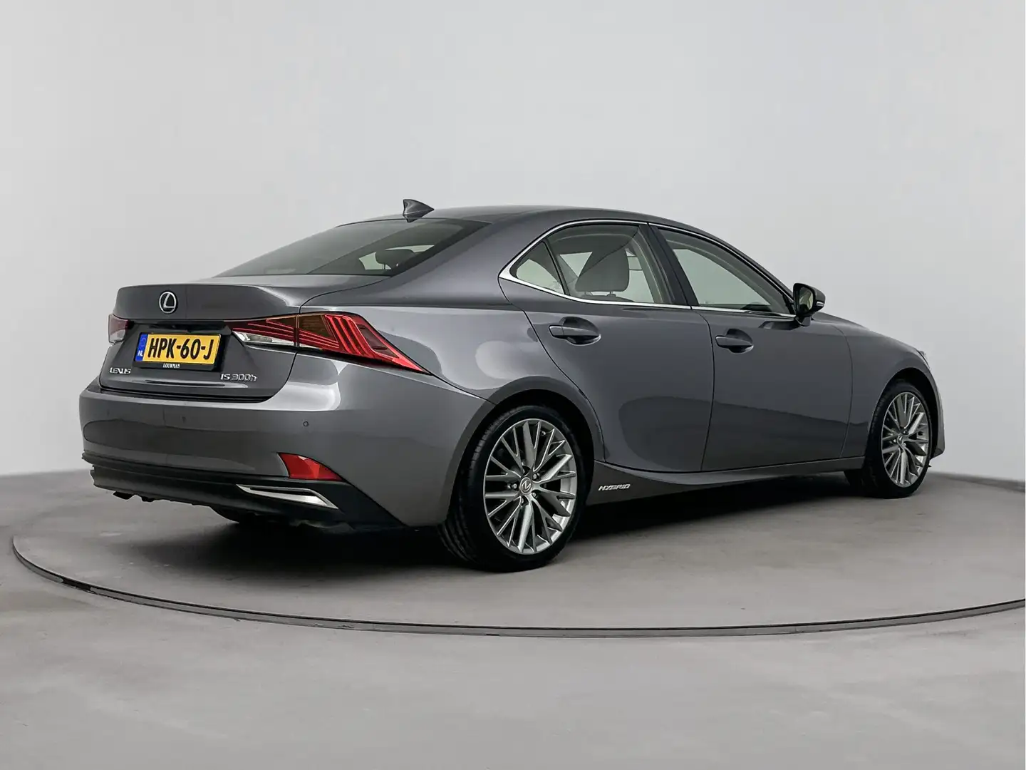 Lexus IS 300 300h Hybrid Luxury Line | Stoelverwarming | Elektr Grijs - 2