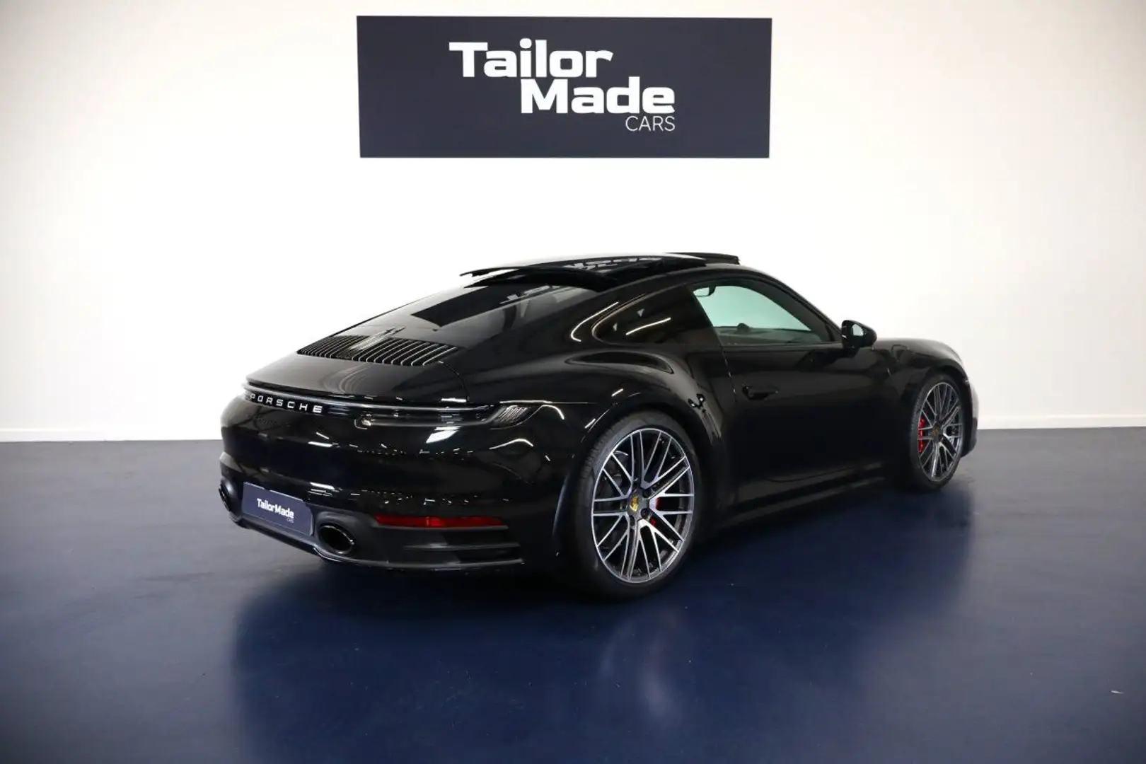 Porsche 911 carrera 4S - 2
