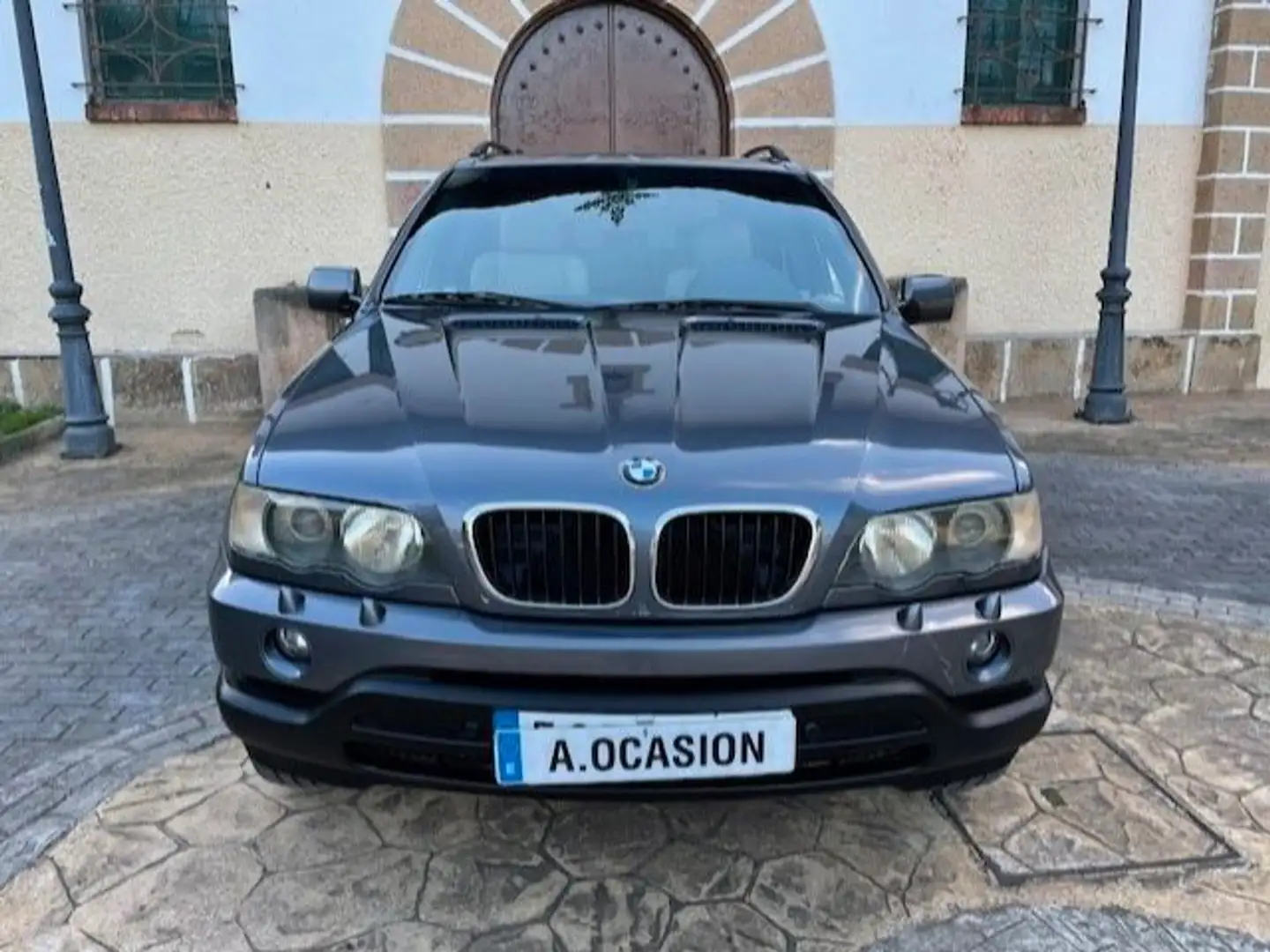 BMW X5 3.0d Aut. Gris - 2