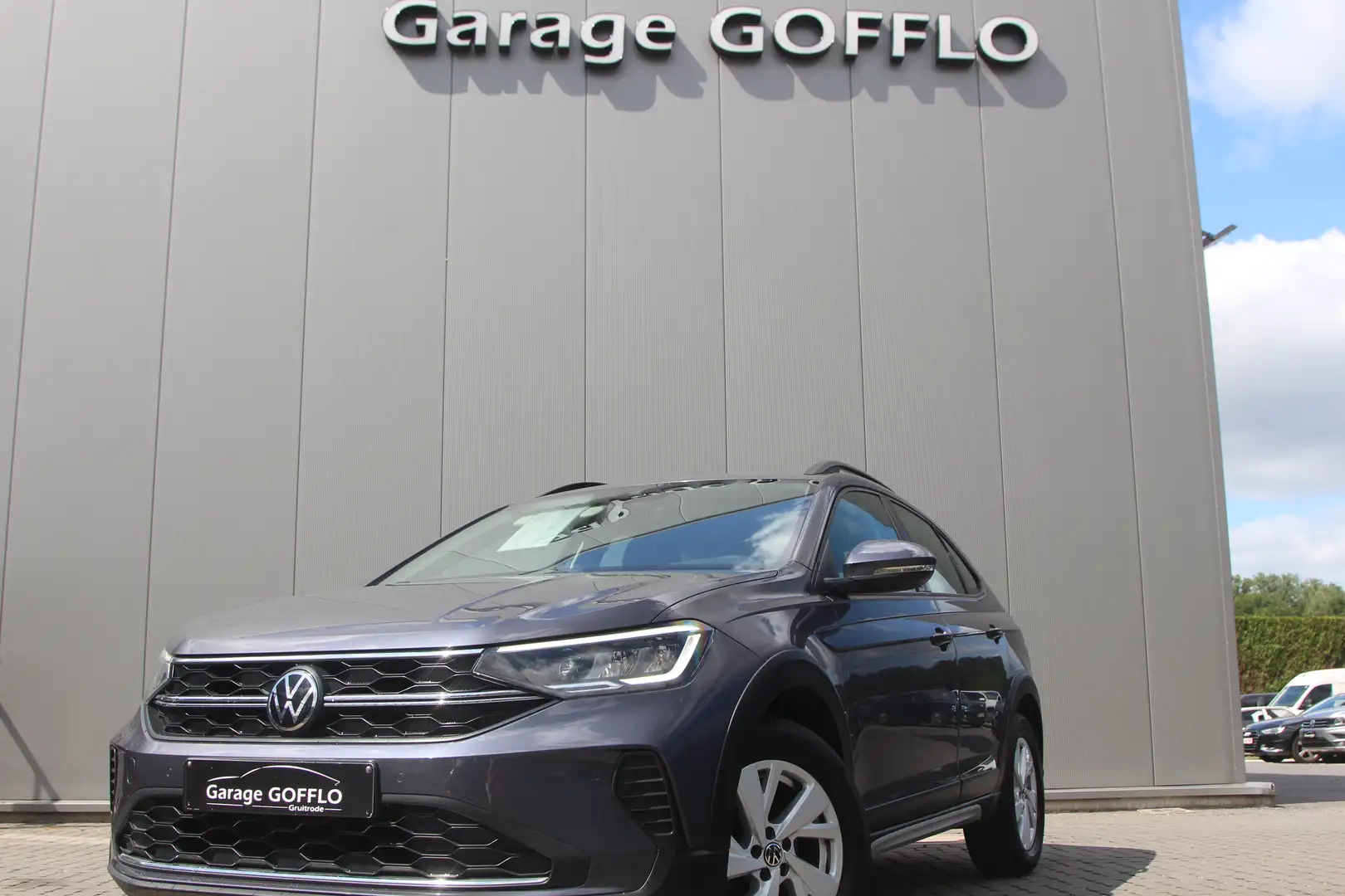 Volkswagen Taigo 1.0 TSI - 75.000KM - 2022 Gris - 2