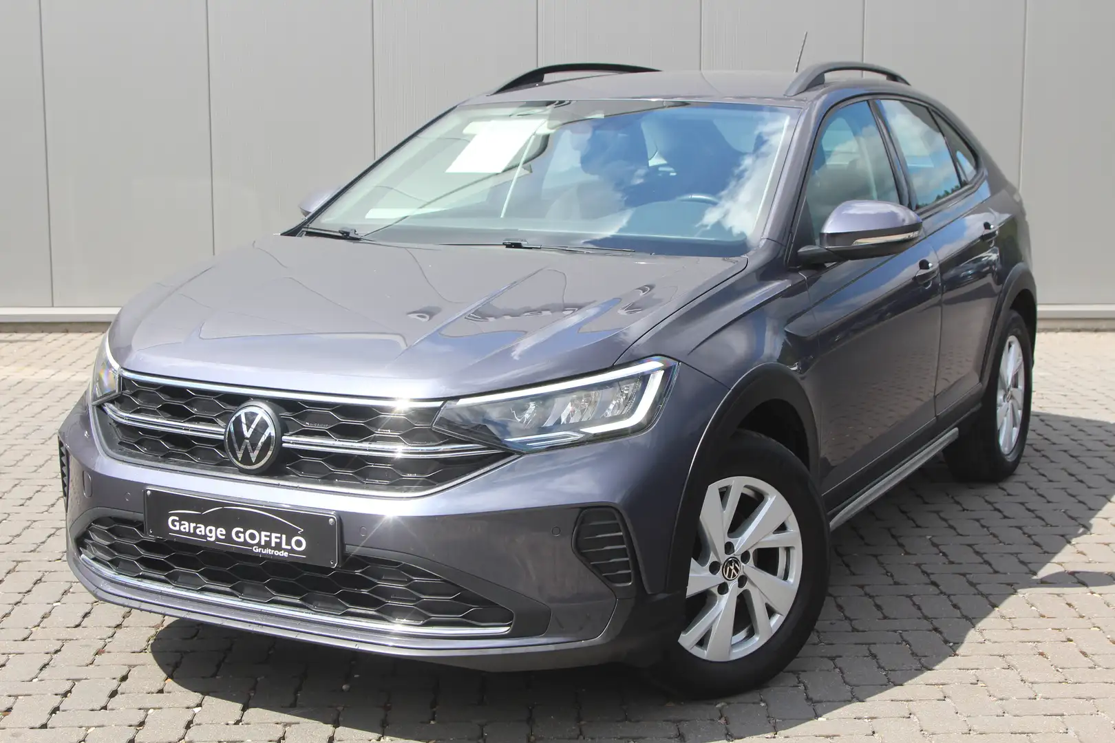 Volkswagen Taigo 1.0 TSI - 75.000KM - 2022 Gris - 1