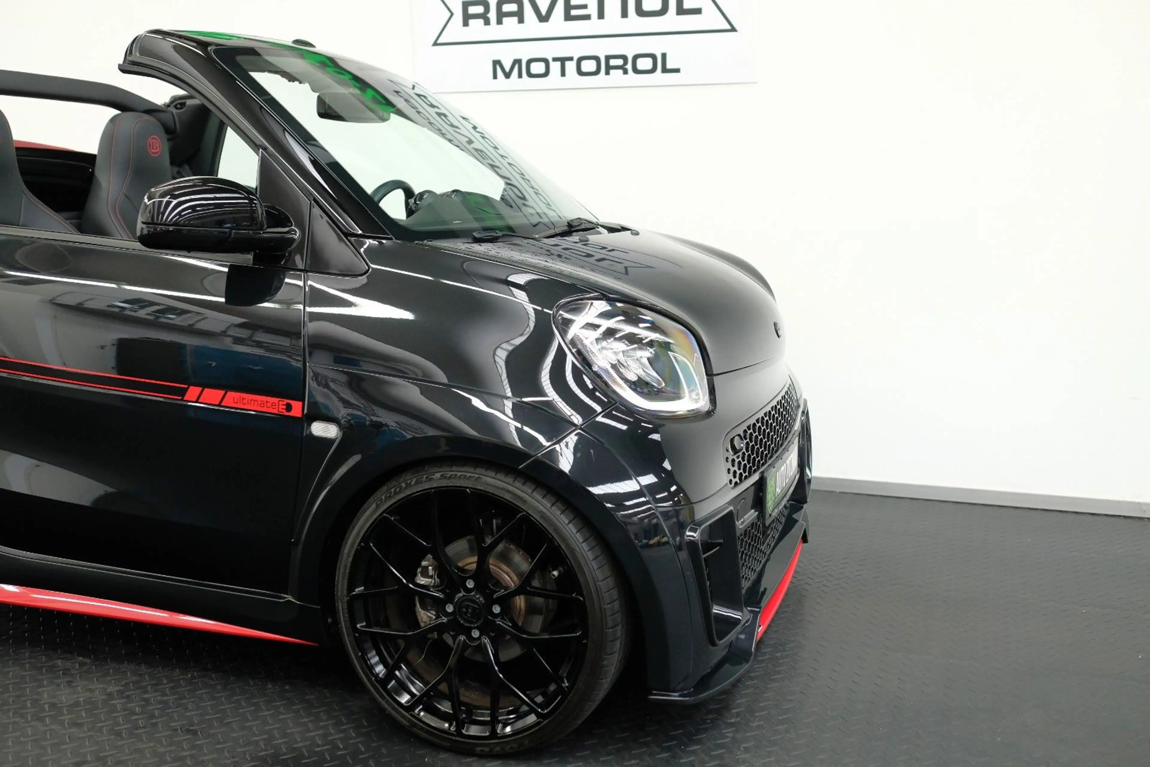 smart forTwo BRABUS ForTwo cabrio electric drive EQ/22KW/KAM — photo 3