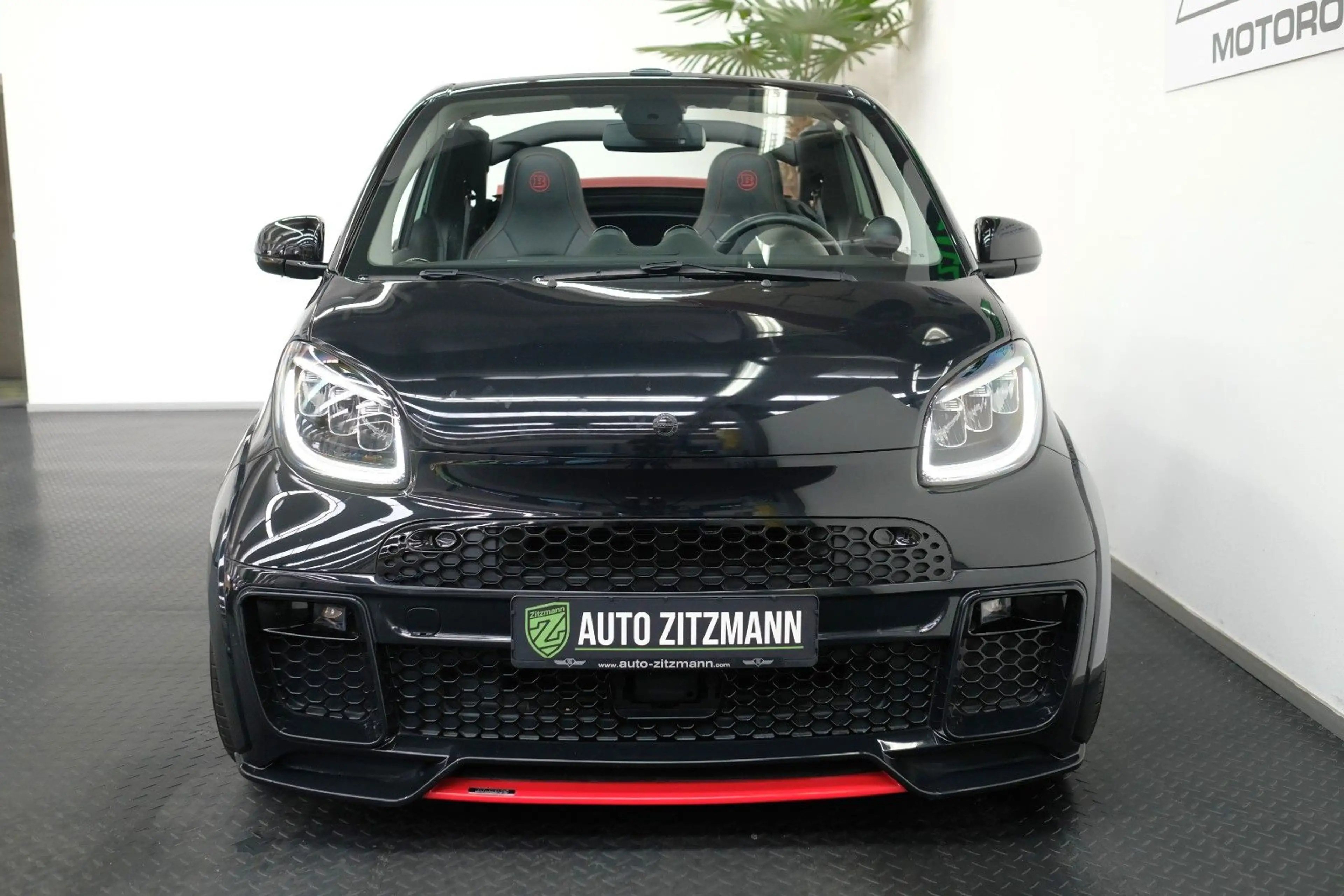 smart forTwo BRABUS ForTwo cabrio electric drive EQ/22KW/KAM — photo 2
