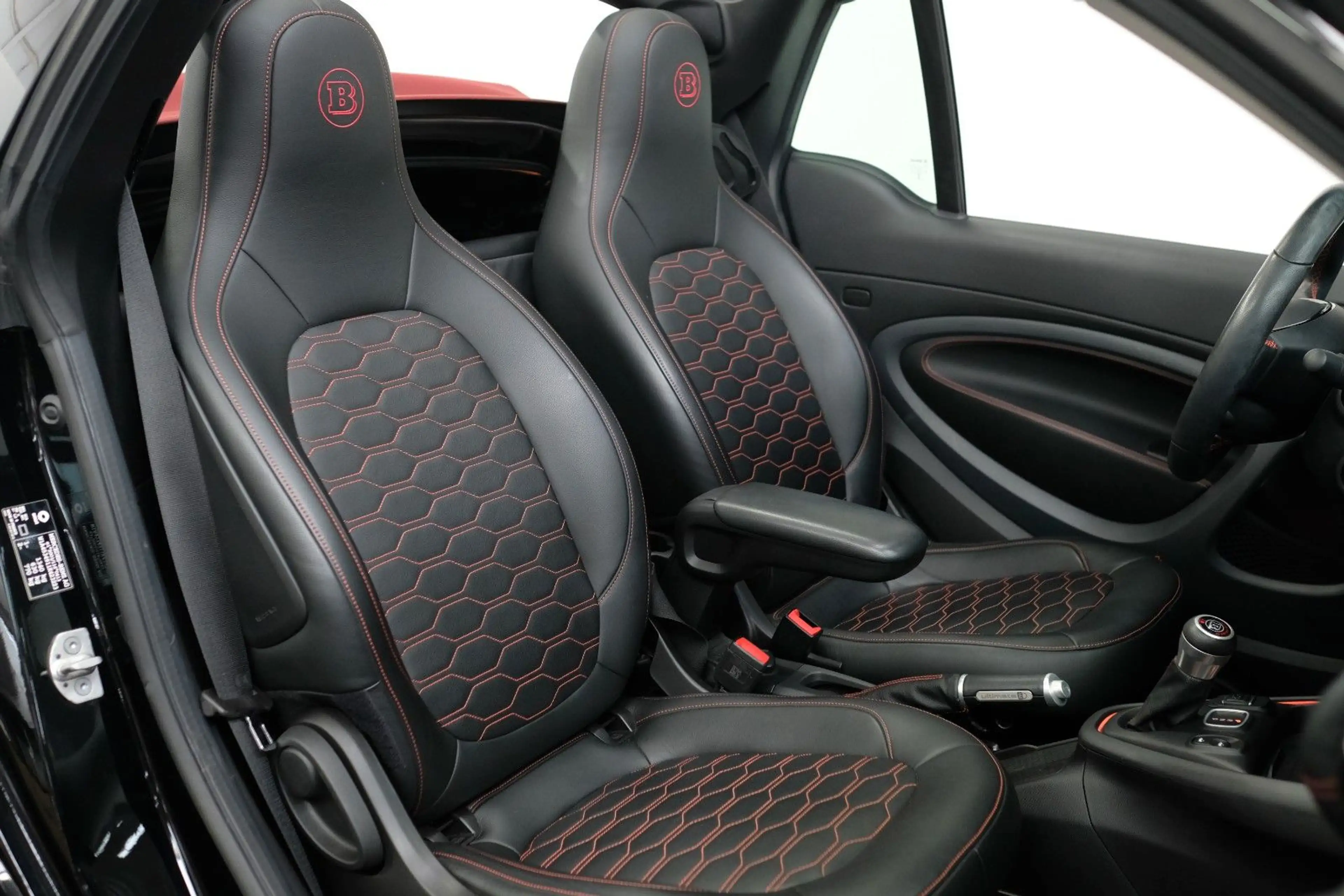 smart forTwo BRABUS ForTwo cabrio electric drive EQ/22KW/KAM — photo 14