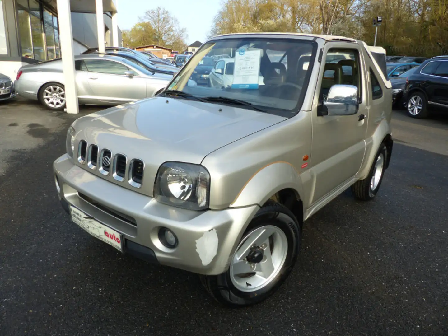 Suzuki Jimny 1.3 OXBOW Gris - 1