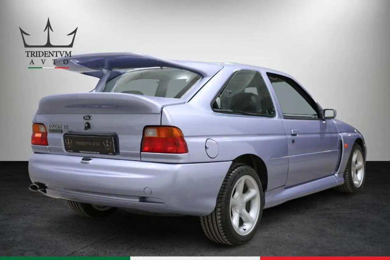 Ford Escort 2.0i 16v RS Cosworth Executive 3p, foto 4
