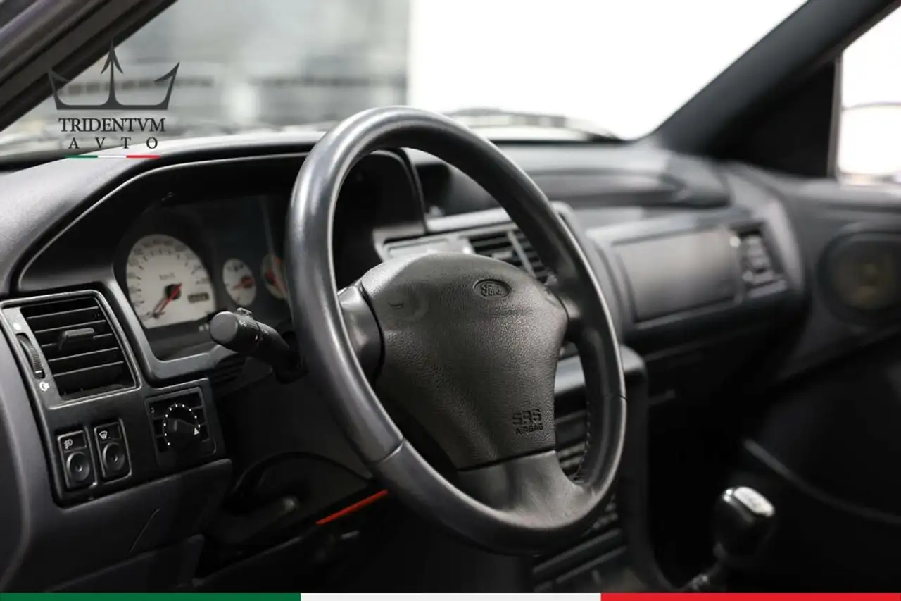 Ford Escort 2.0i 16v RS Cosworth Executive 3p, foto 7