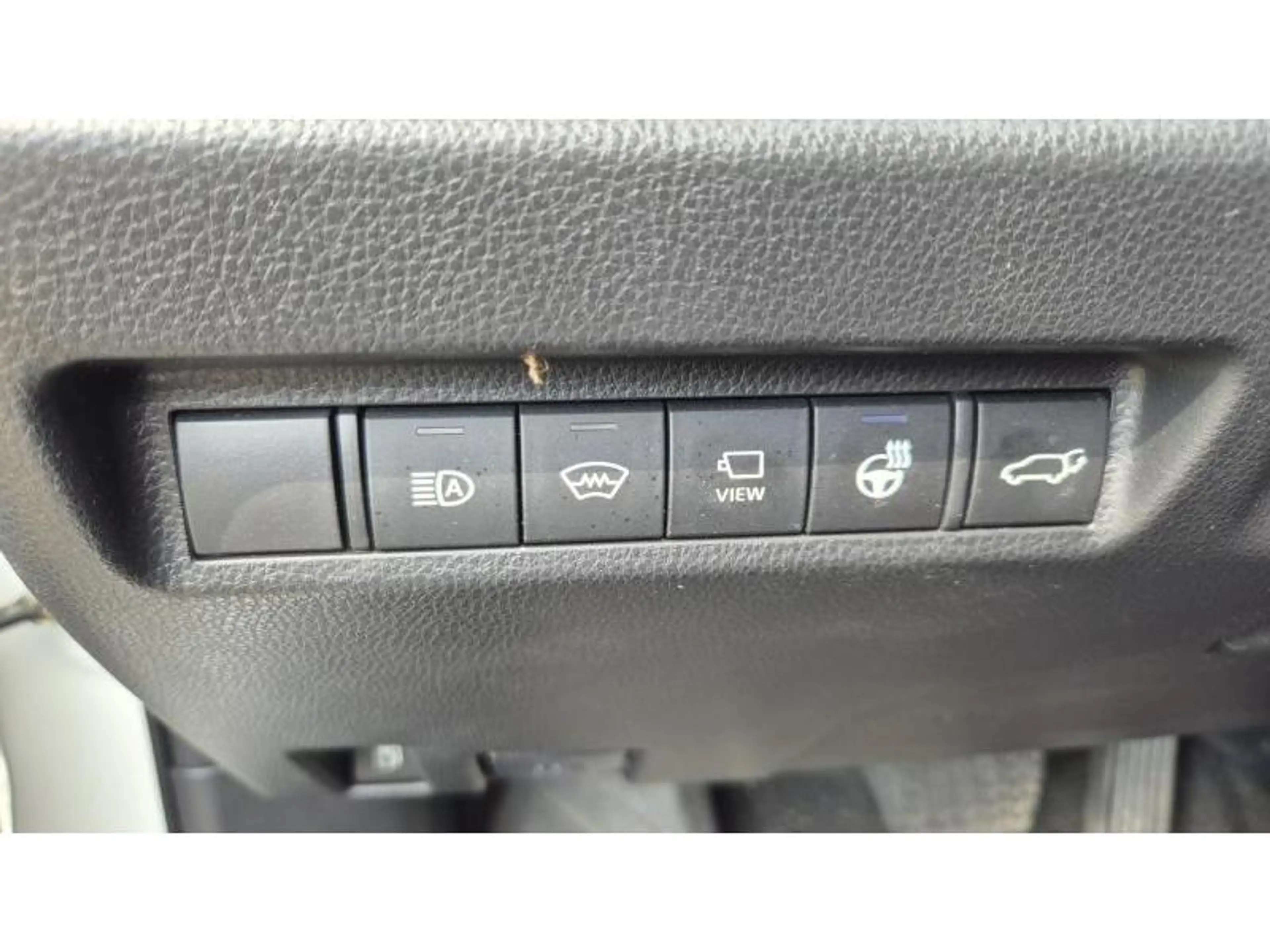 Toyota RAV 4 Premium — photo 7
