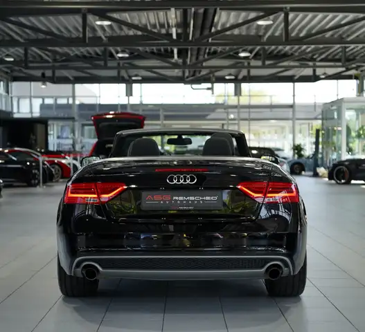 Audi A5 view 7