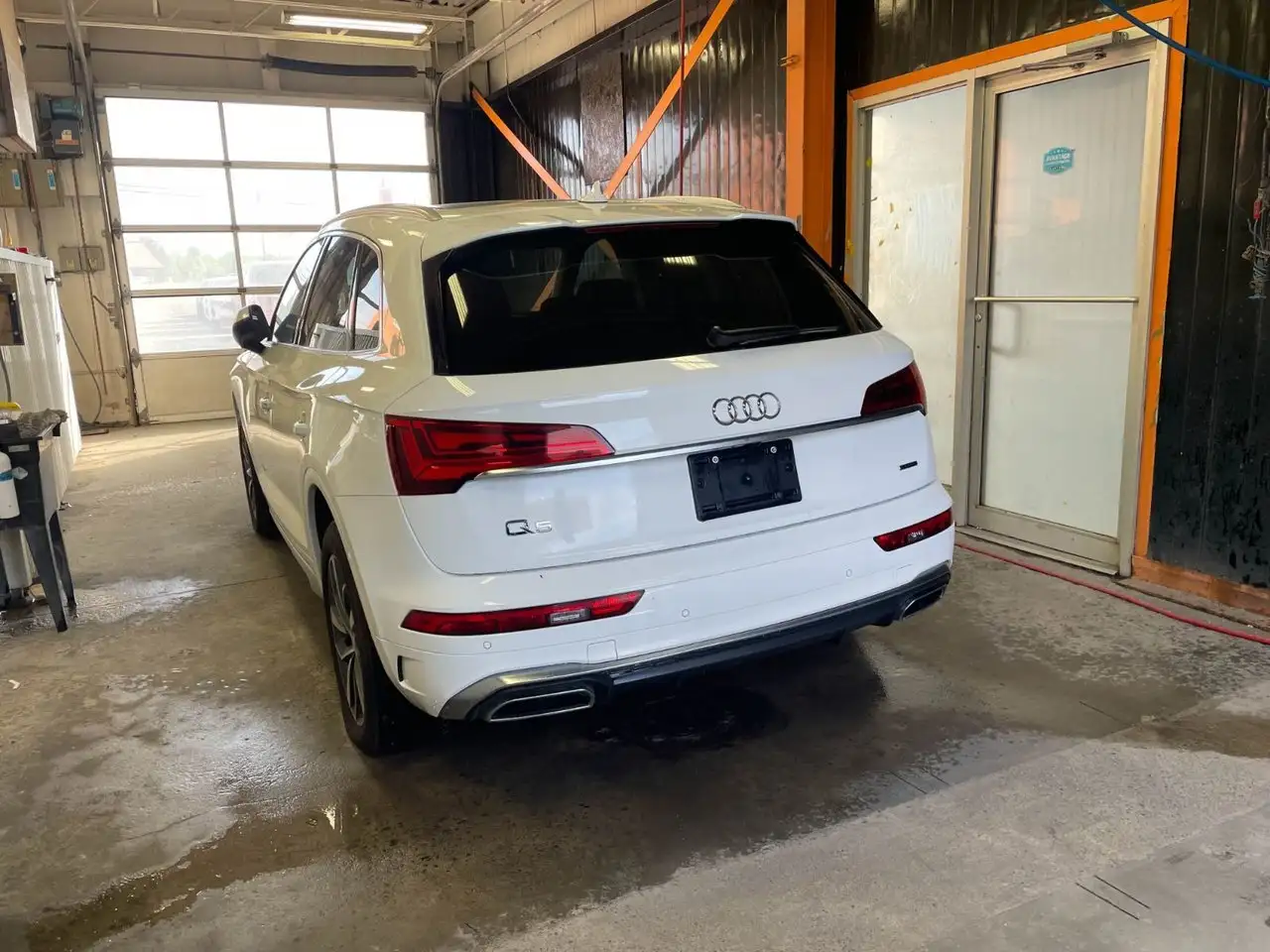 Audi Q5 снимка Audi Q5