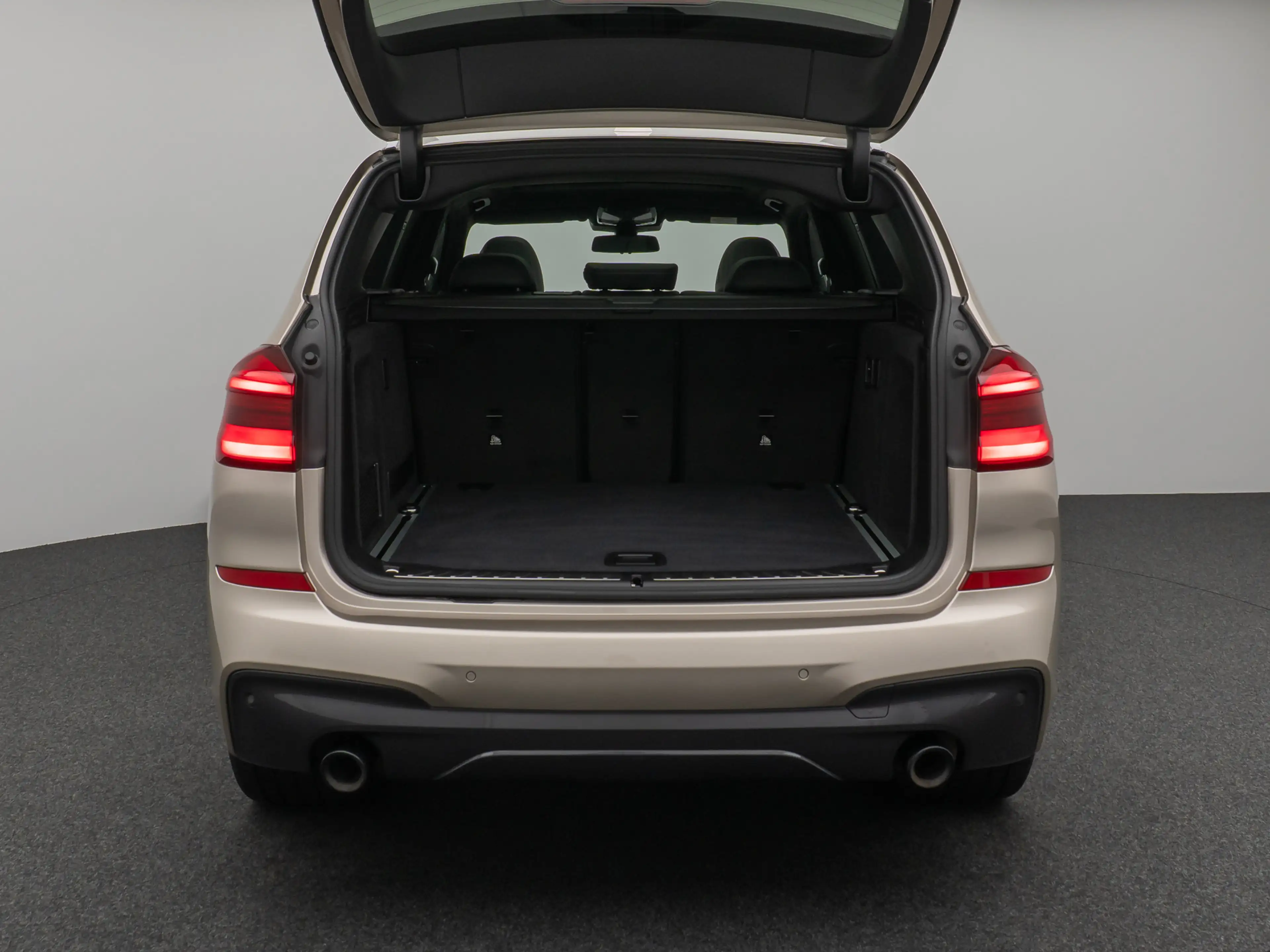 BMW X3 xD30d M Sport Panorama Kamera DAB HiFi — photo 13