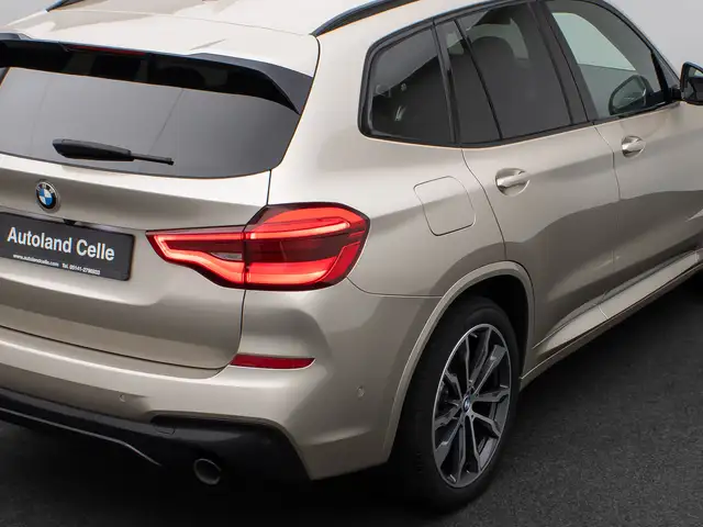 BMW X3 view 15