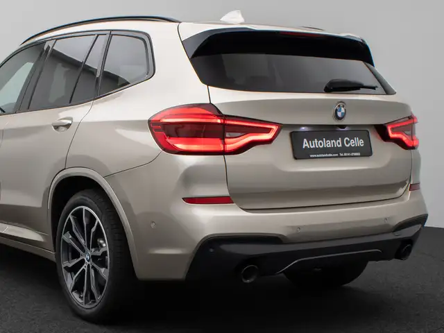 BMW X3 view 14