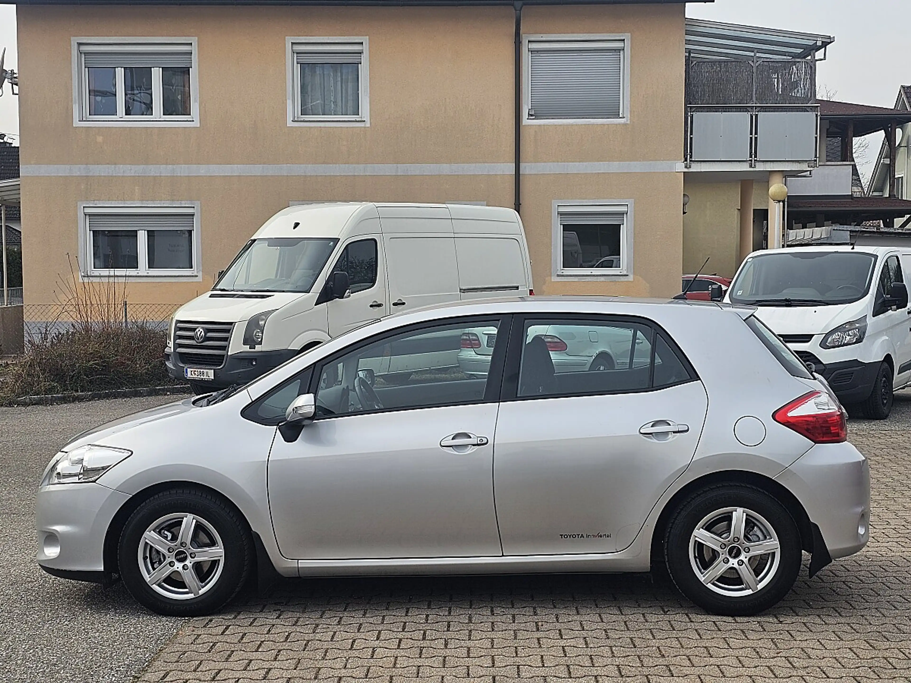 Toyota Auris 1,4 D-4D 90 DPF High Eco Pickerl+Service-OK Seh... — photo 5