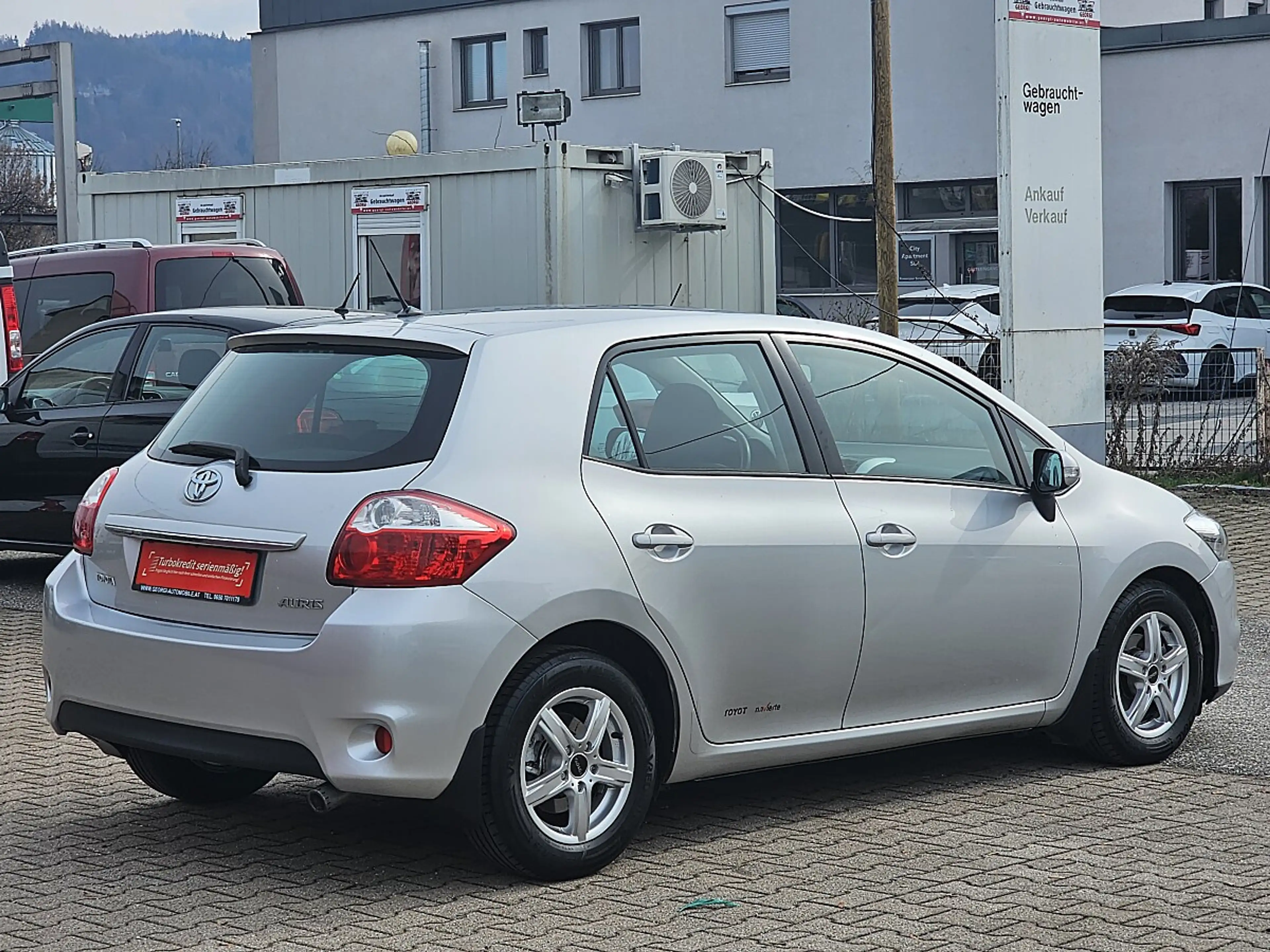 Toyota Auris 1,4 D-4D 90 DPF High Eco Pickerl+Service-OK Seh... — photo 10