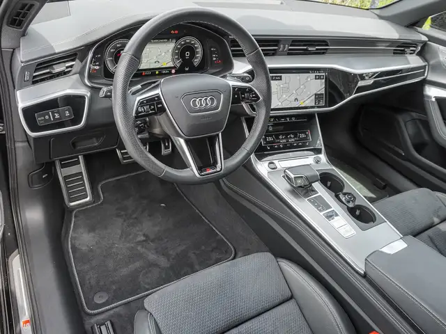 Audi A6 view 8