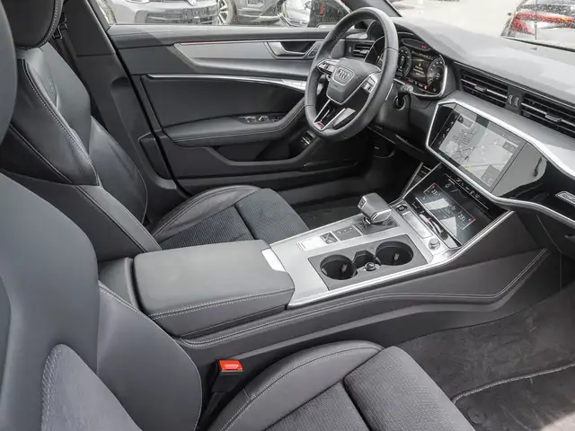 Audi A6 view 7