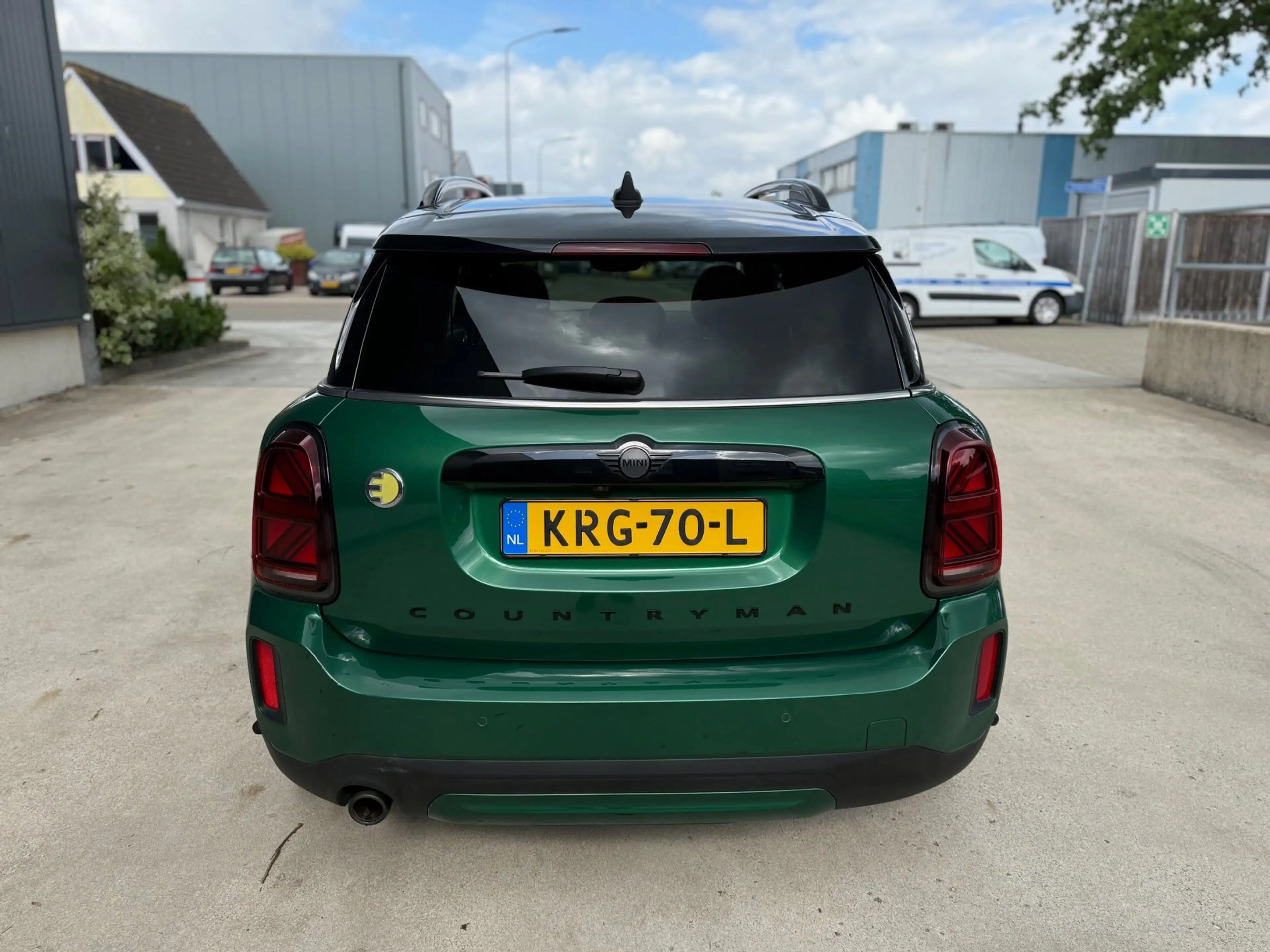MINI Cooper SE Countryman 1.5 ALL4 Chili — photo 5