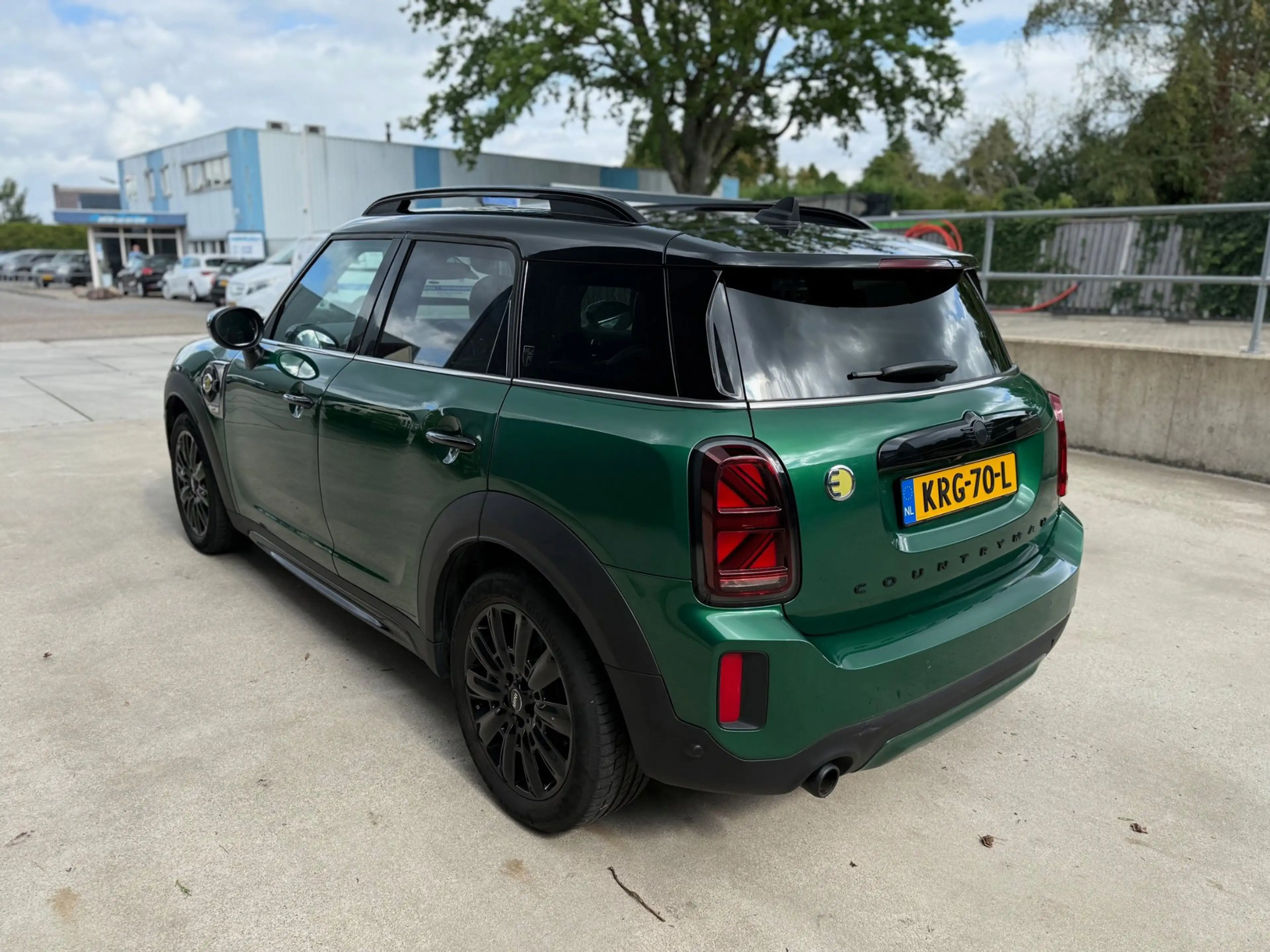 MINI Cooper SE Countryman 1.5 ALL4 Chili — photo 4