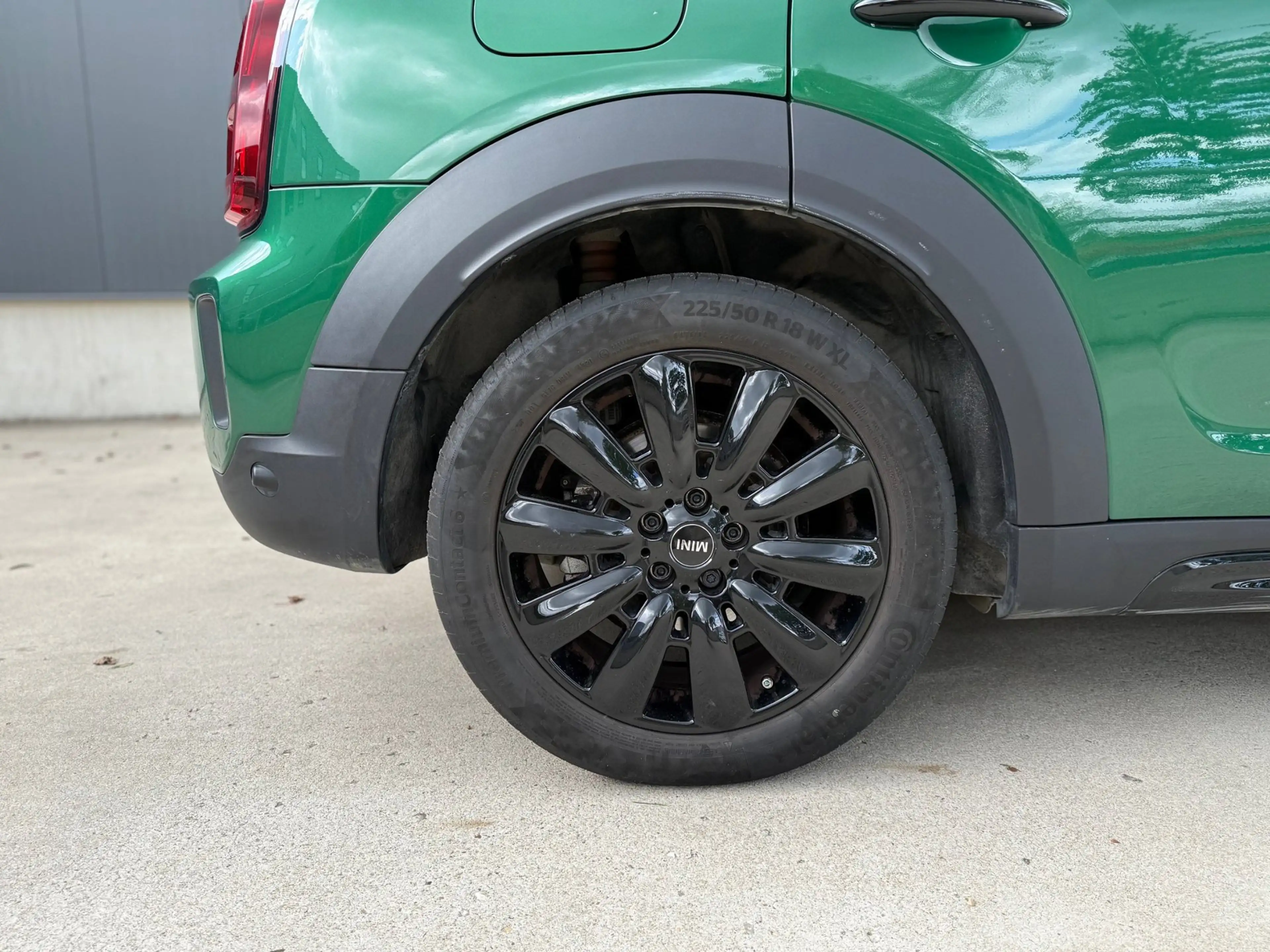 MINI Cooper SE Countryman 1.5 ALL4 Chili — photo 10