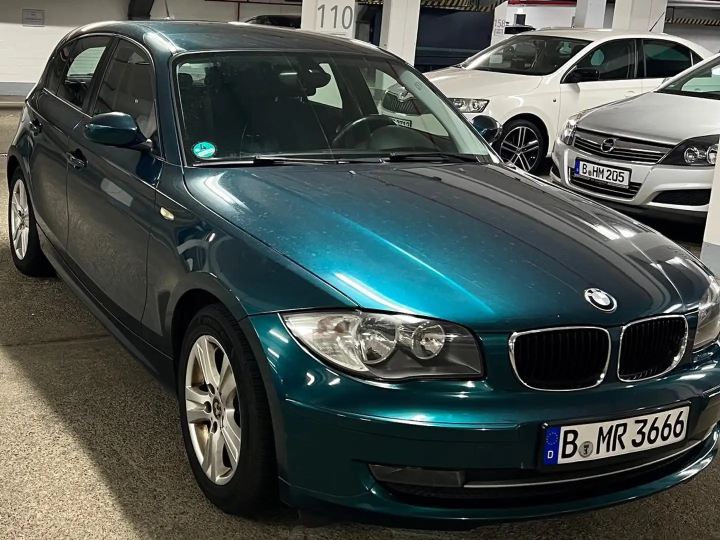 BMW 116 1er (5-Türer) 116i Groen - 2