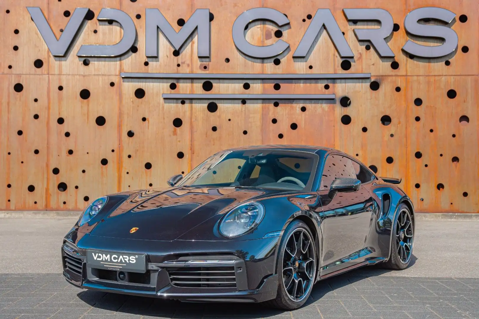 Porsche 911 Turbo S *AERO*CARBON*INNODRIVE*360*ABGAS*BUR Schwarz - 1