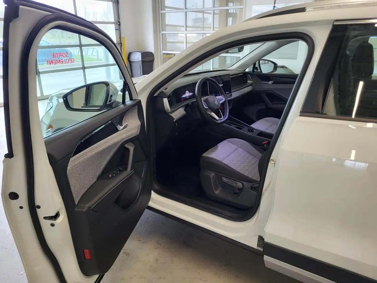 Volkswagen Tiguan снимка Volkswagen Tiguan