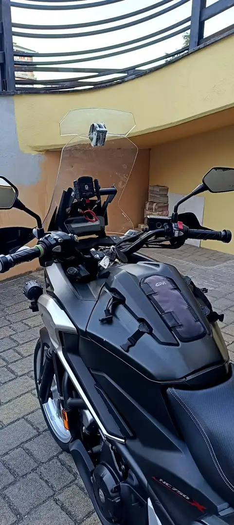 Honda NC 750 DCT Schwarz - 2