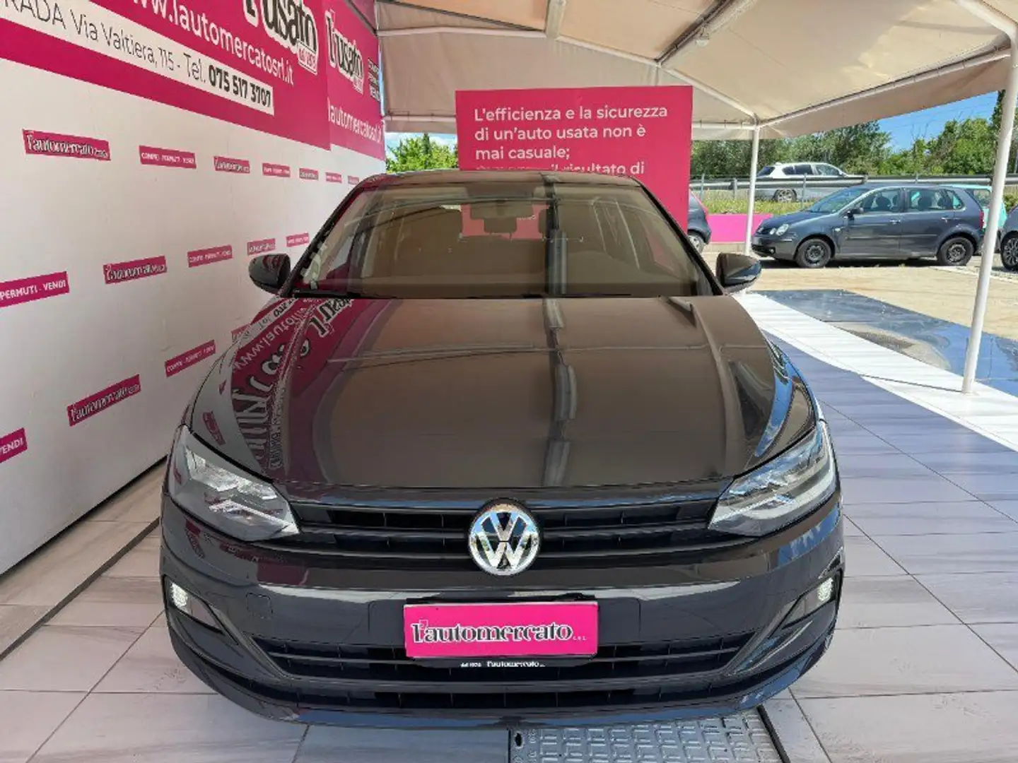 Volkswagen Polo Polo 1.0 EVO 5p. Trendline BlueMotion Technology Grijs - 2