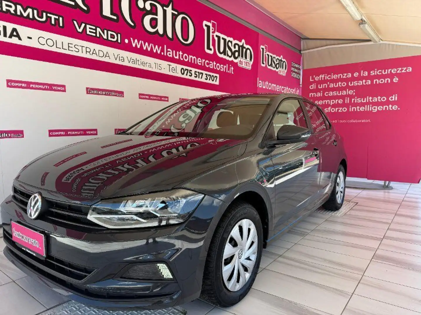 Volkswagen Polo Polo 1.0 EVO 5p. Trendline BlueMotion Technology Grijs - 1
