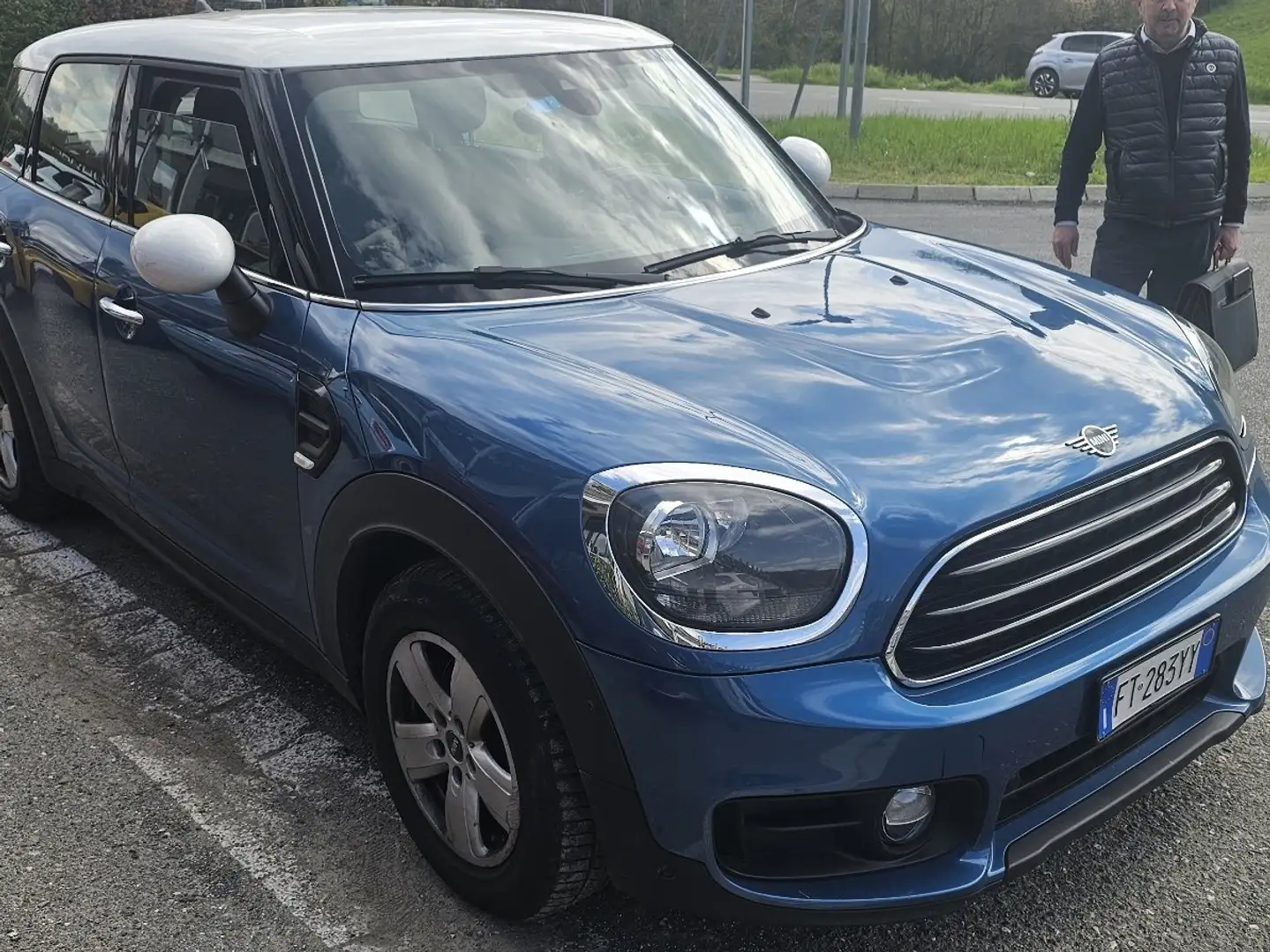 MINI Cooper D Countryman Mini+Countryman+2.0+Cooper+D+all4+auto plava - 1
